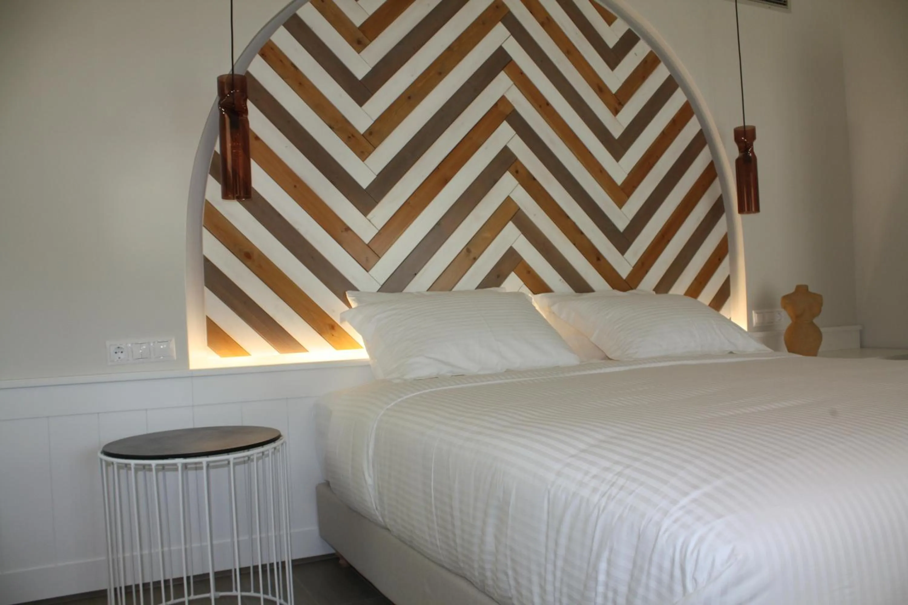 Bed in Anemolia Parga Suites