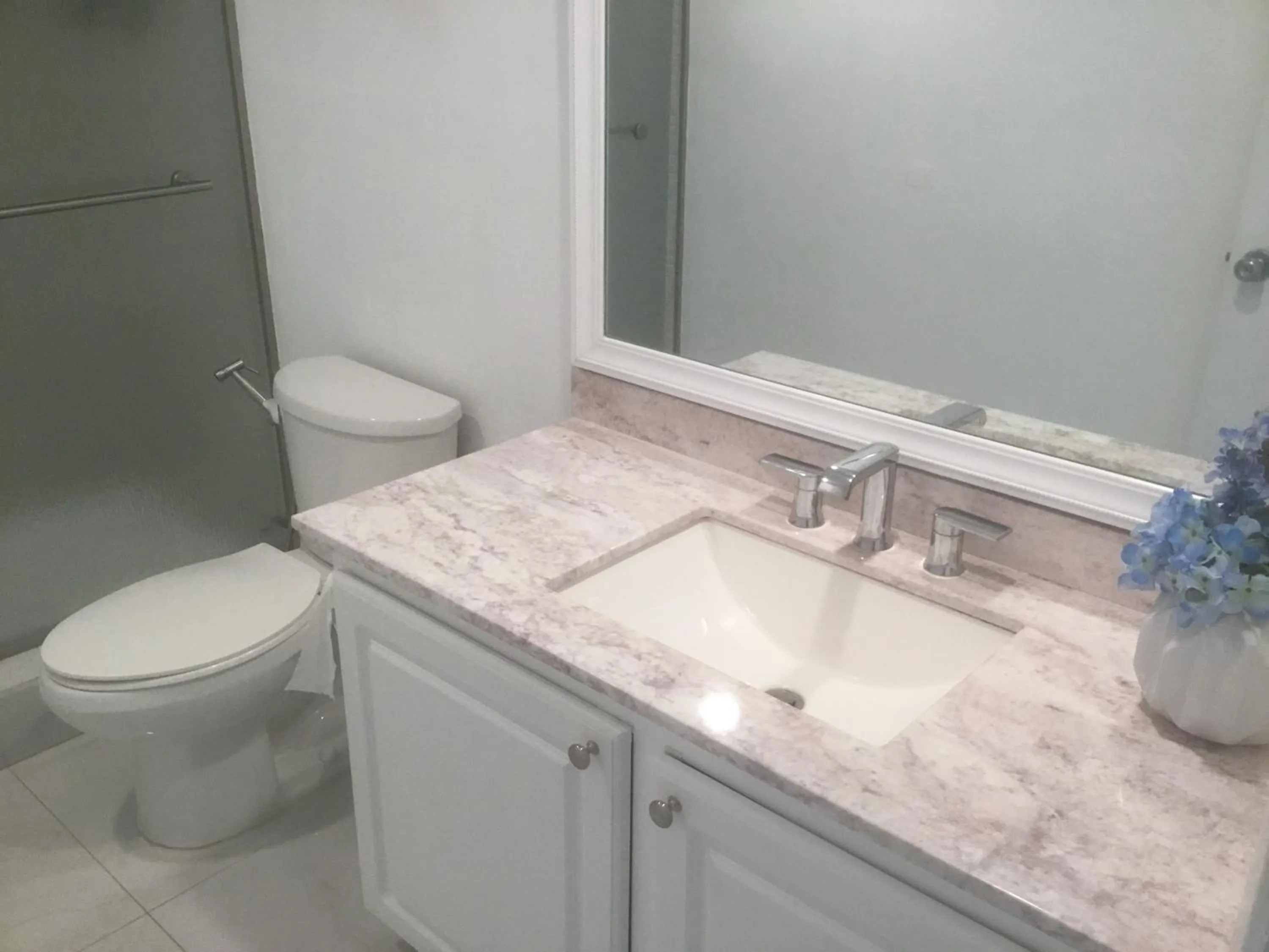 Toilet in Ocean Reserve Sunny Isles