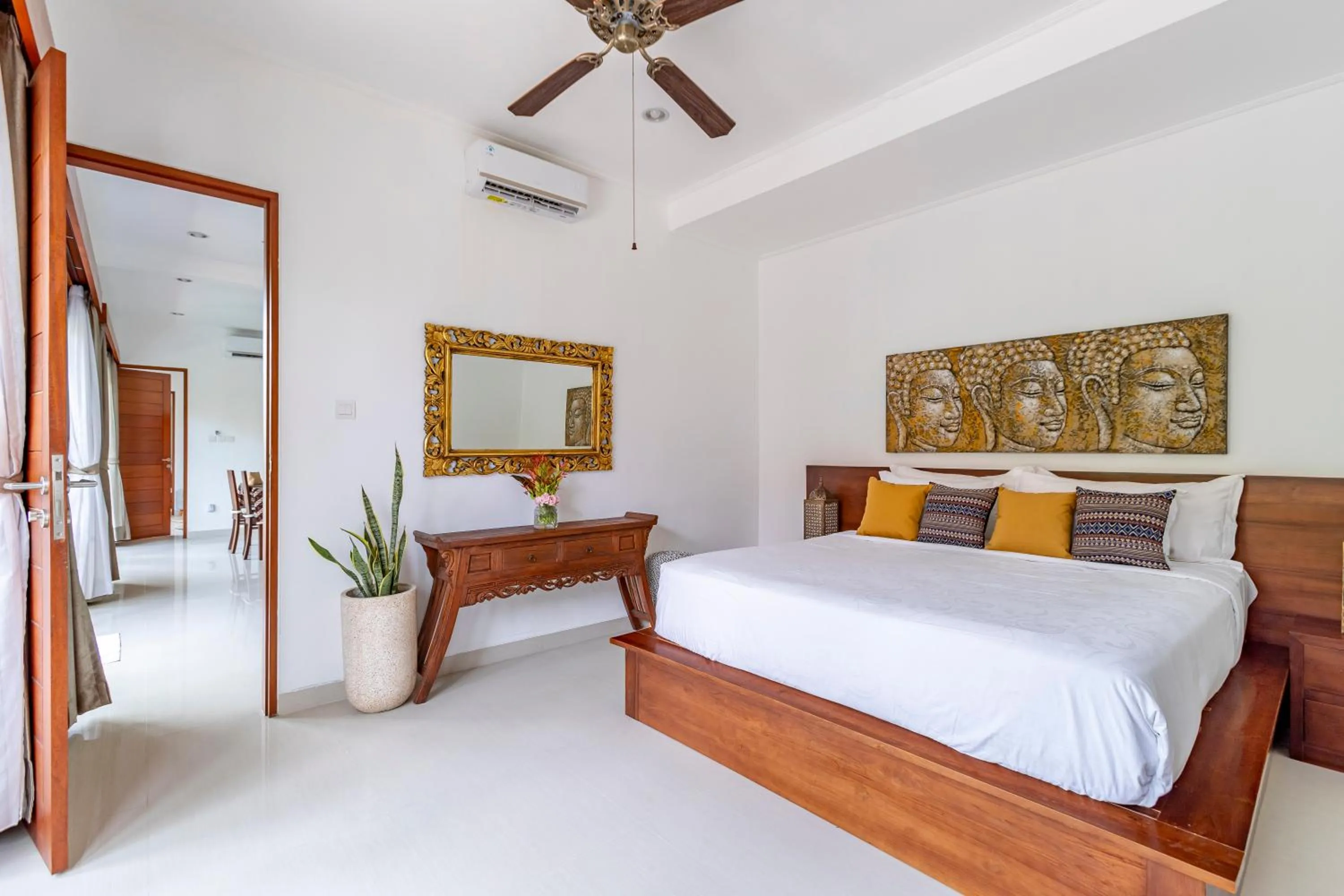 Bed in Kubu Gajah Villas