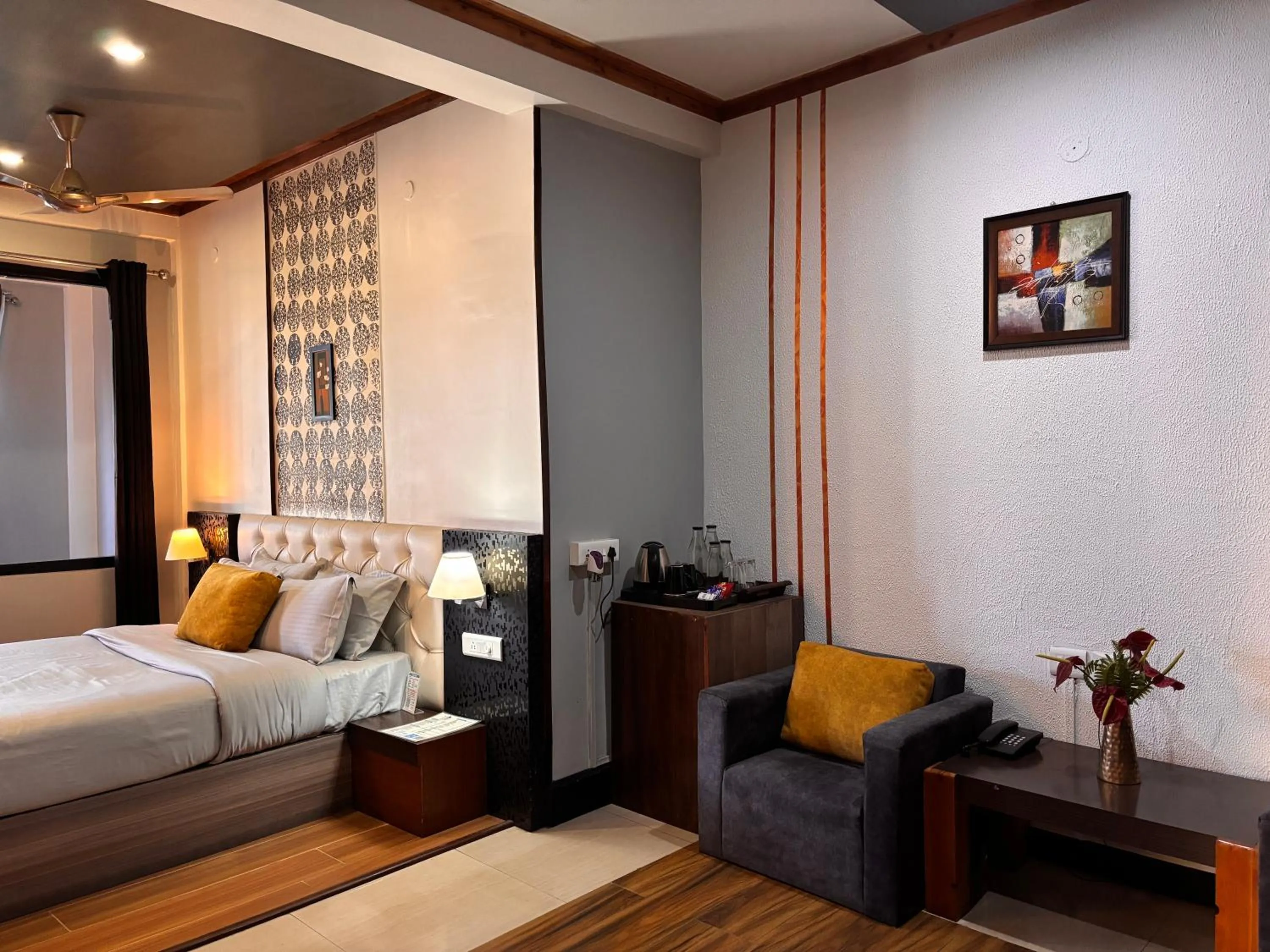 Bed in Sood's Himalayan Vista