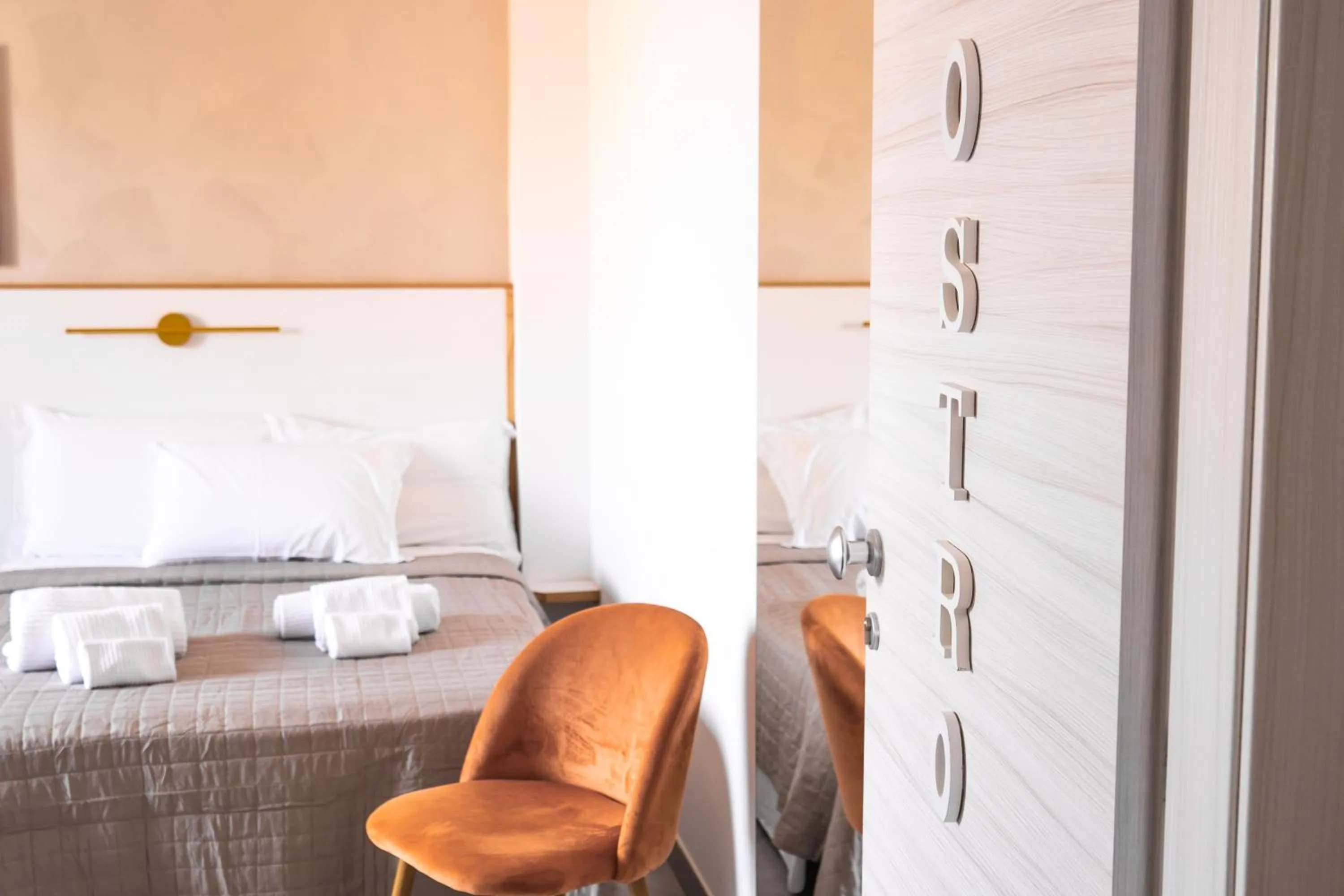 Bed in Four Winds B&B