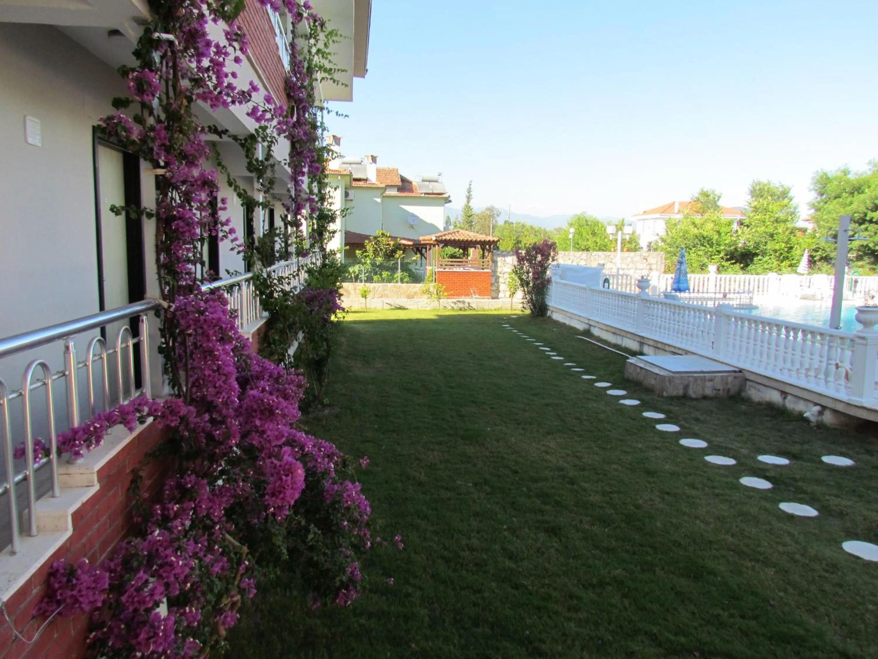 Garden in Dalyan Palmiye Resort Hotel