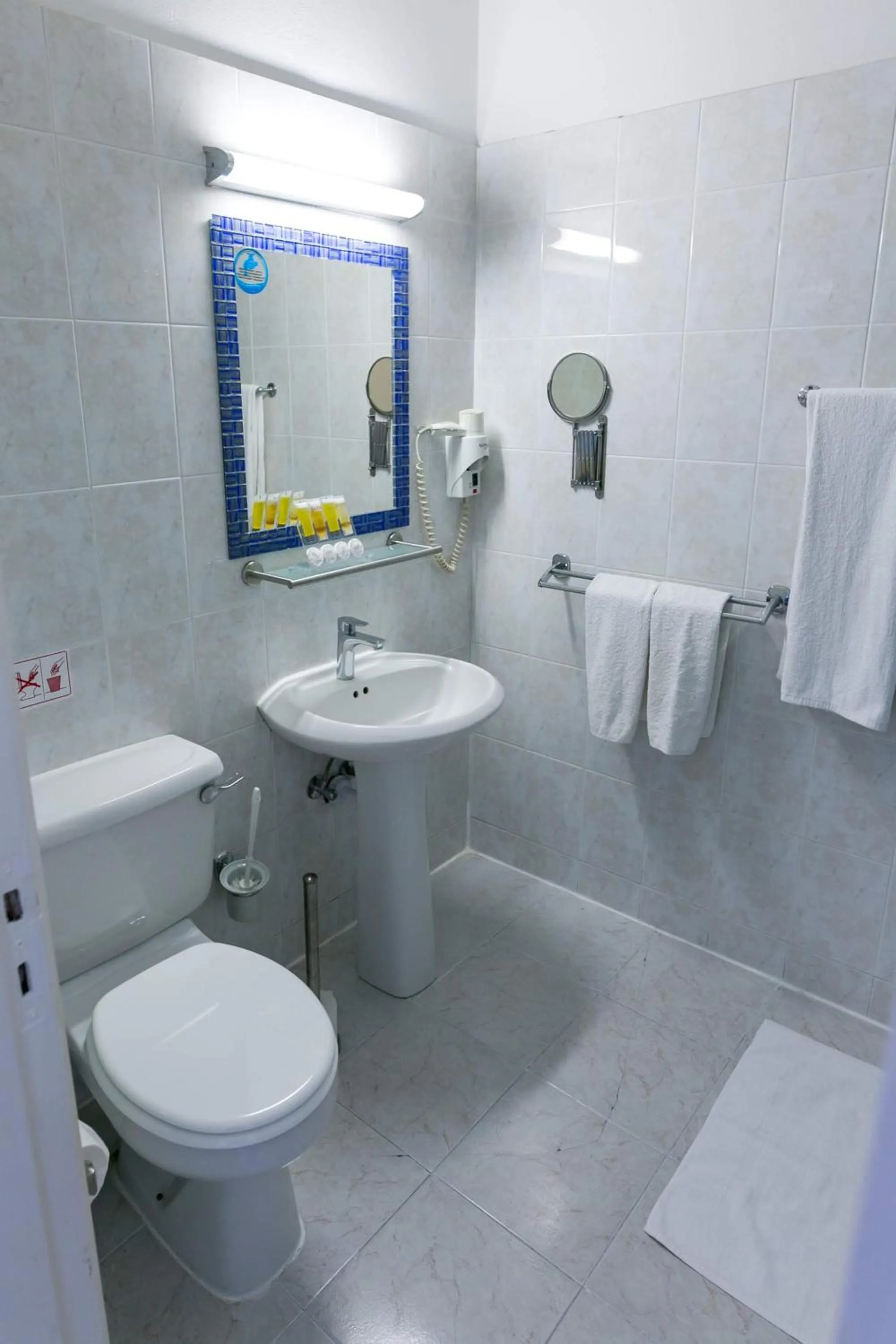 Bathroom in Fitosinn Hotel