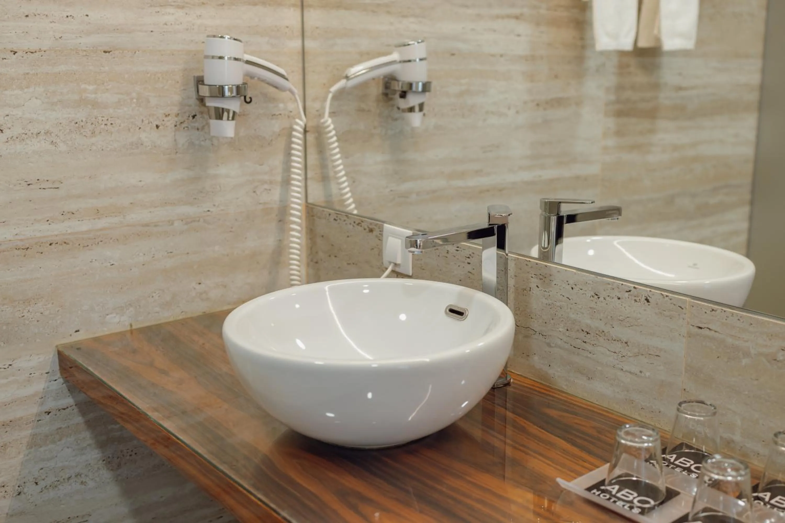 Toilet in ABC Hotel Porto - Boavista