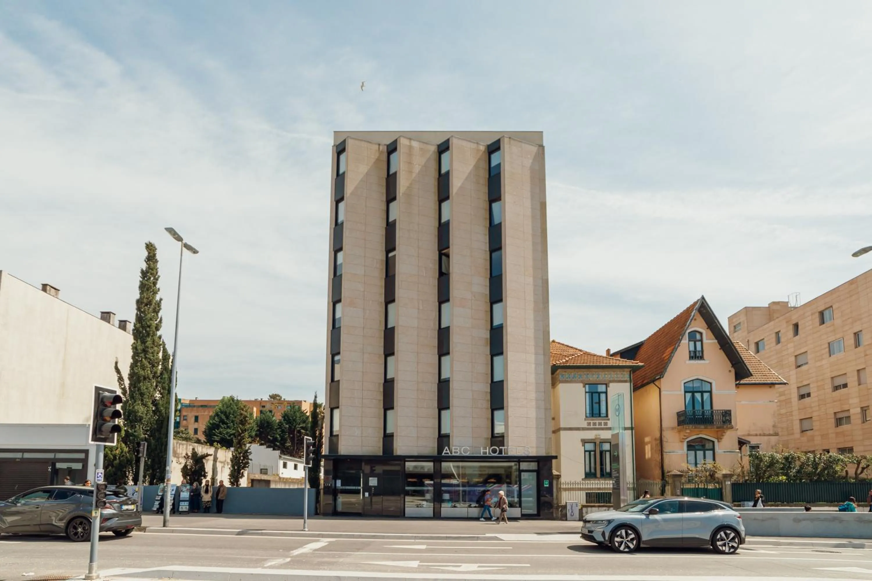 Property building in ABC Hotel Porto - Boavista