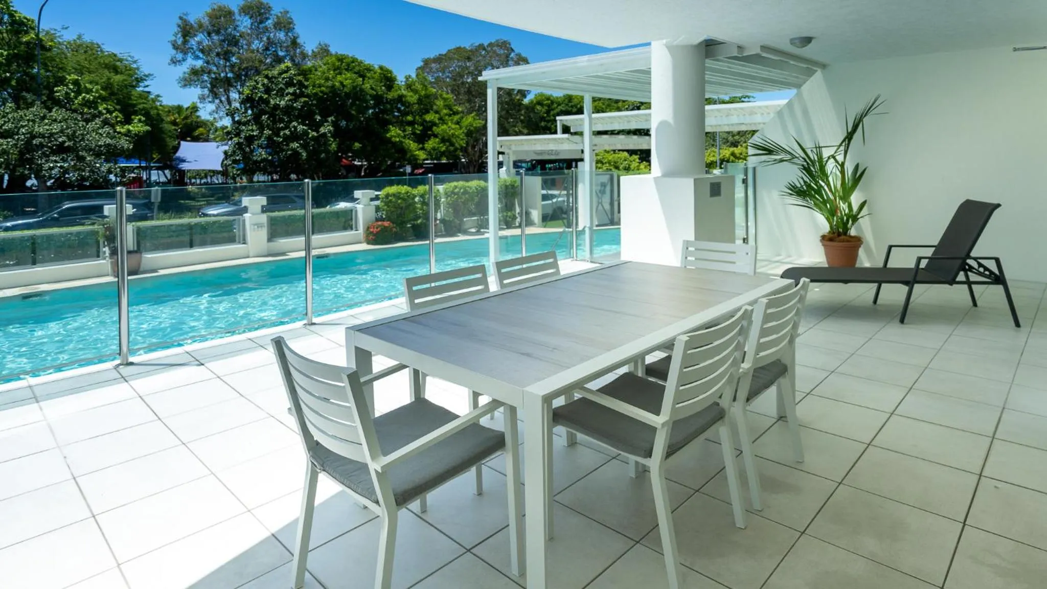 Balcony/Terrace in Waters Edge Apartment Cairns