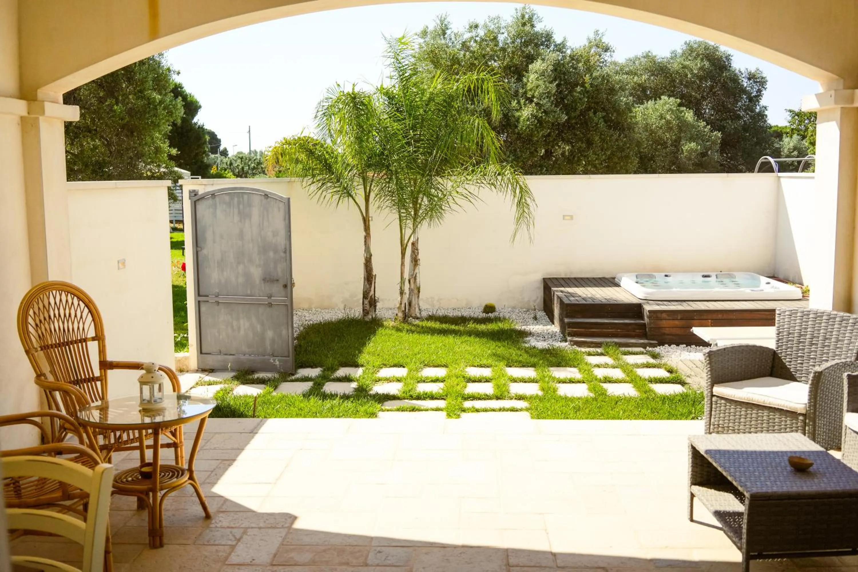 sunbed in Villa de Lua Boutique Hotel