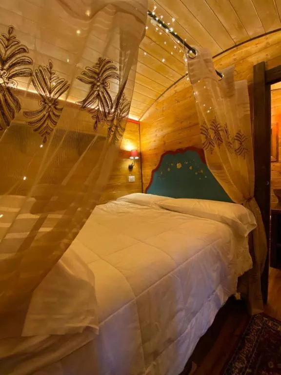 Bedroom, Bed in Garnì Astoria Hotel & SPA