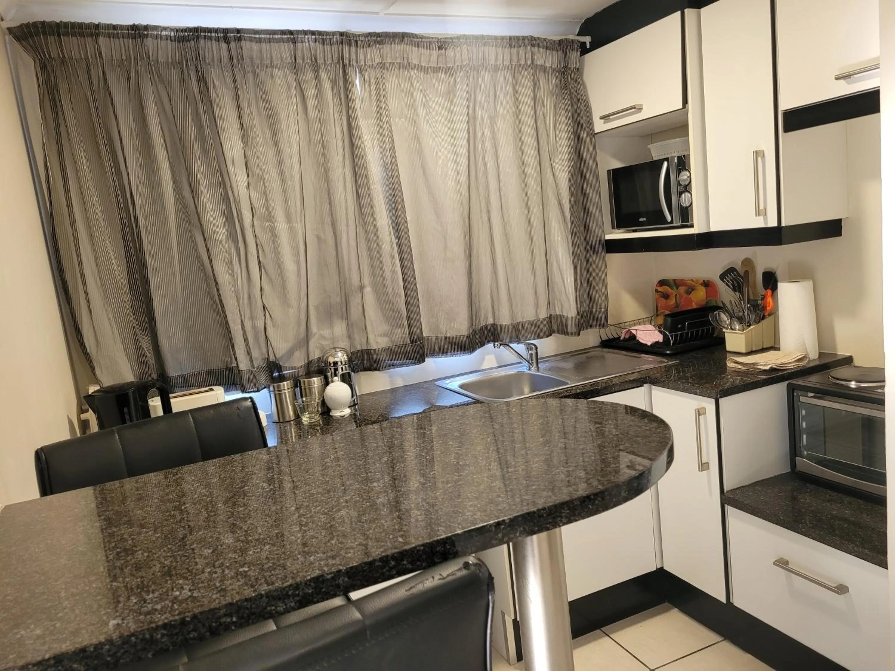 Kennington Palms B&B/Self Catering