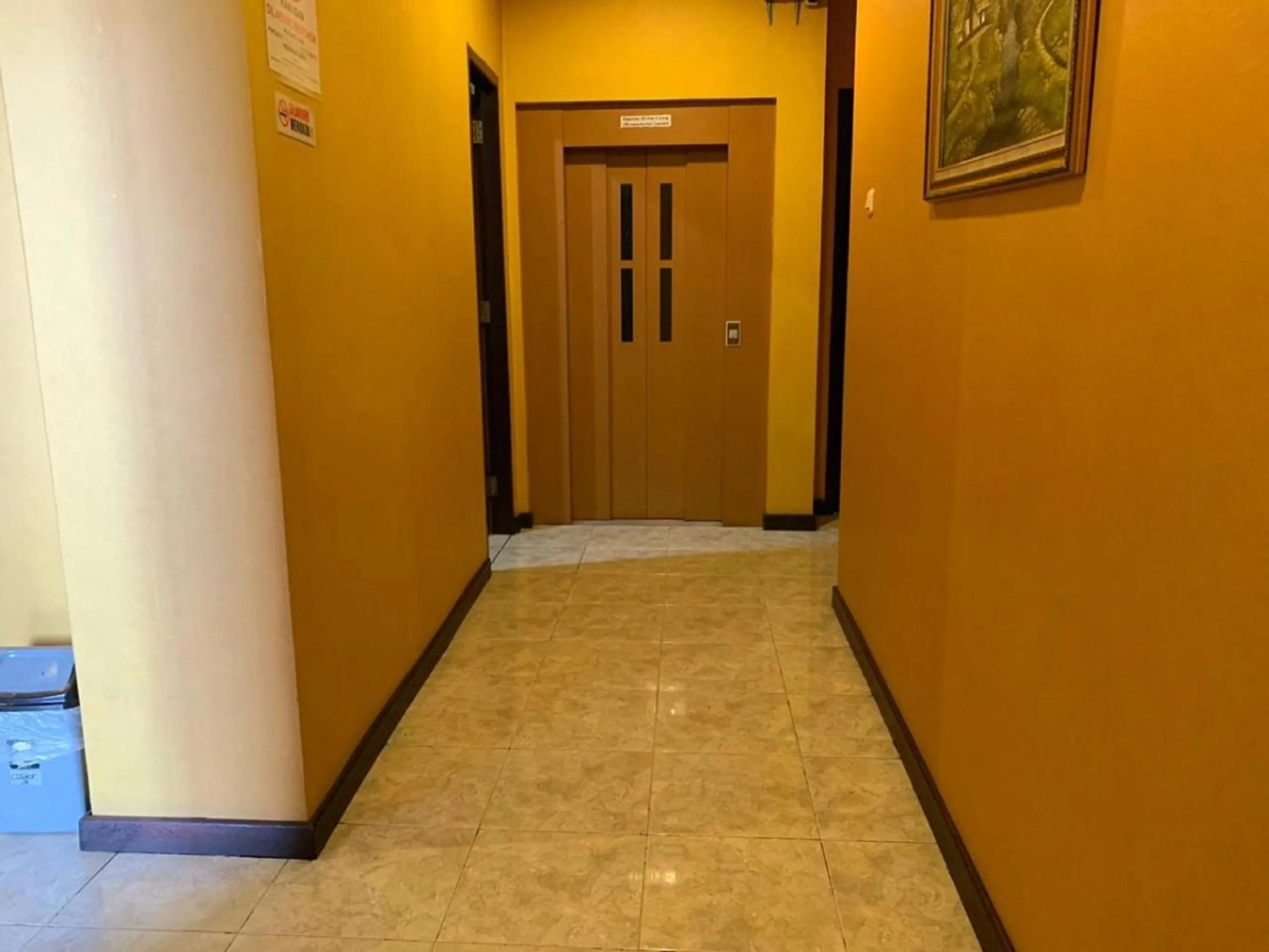 Area and facilities in Hotel Rumah Shinta