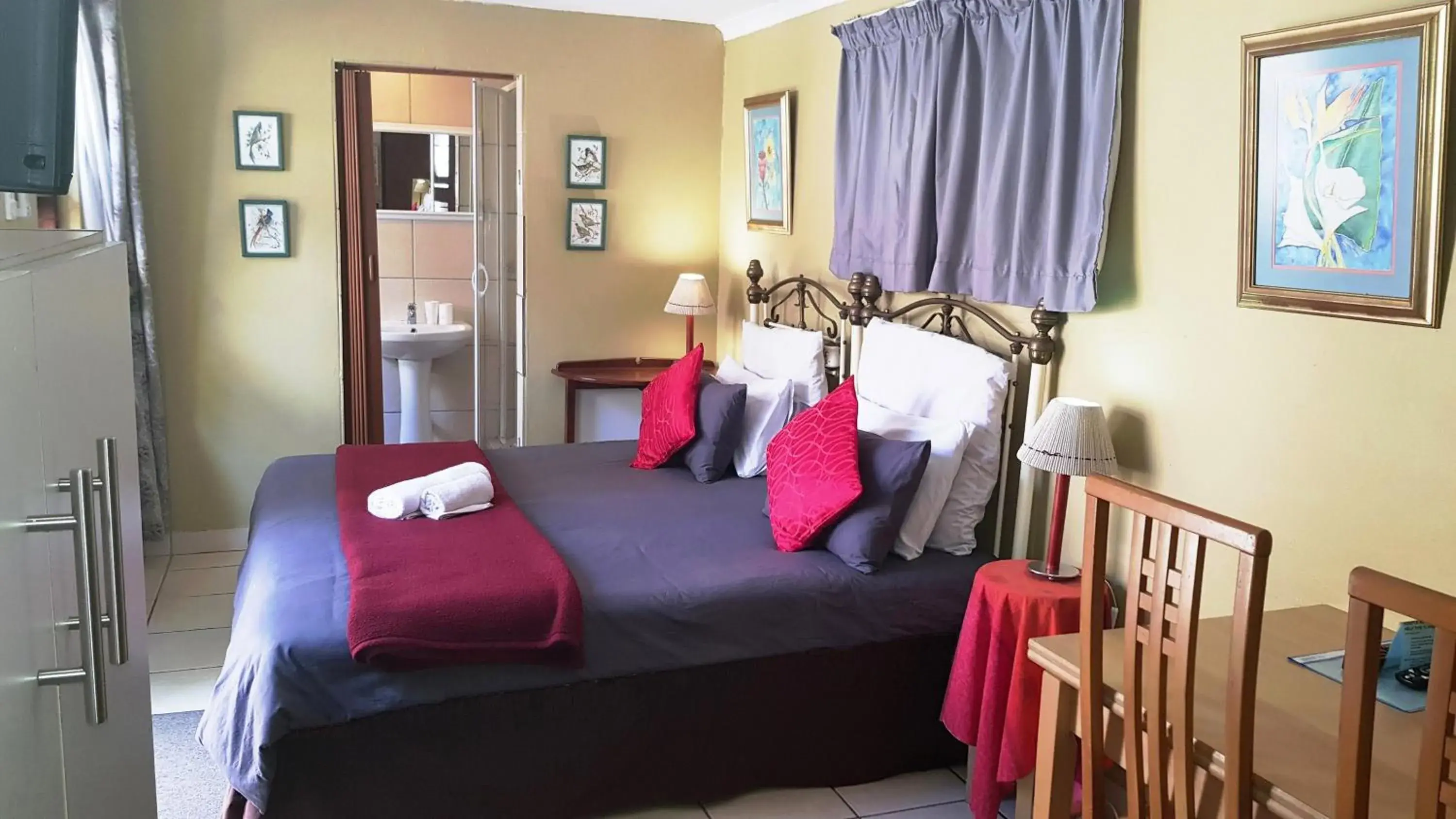 Two-Bedroom Apartment - single occupancy in Hoylake Inn Two-Bedroom Apartment - single occupancy in Hoylake Inn