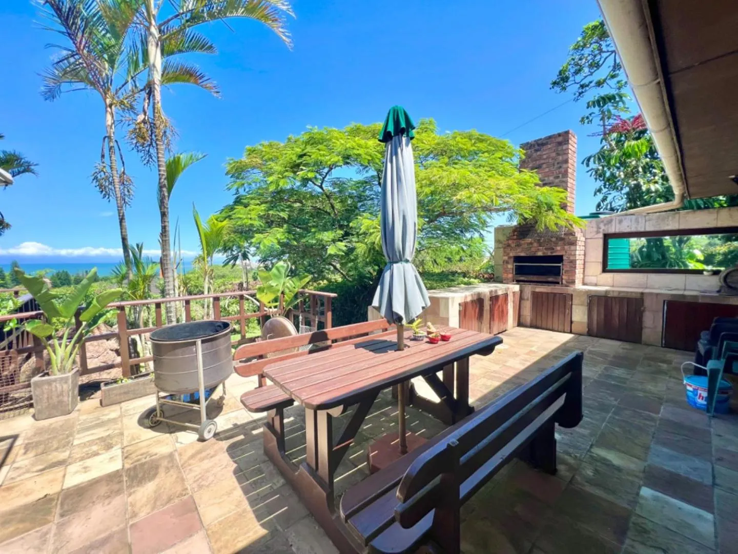 Balcony/Terrace in Hoylake Inn