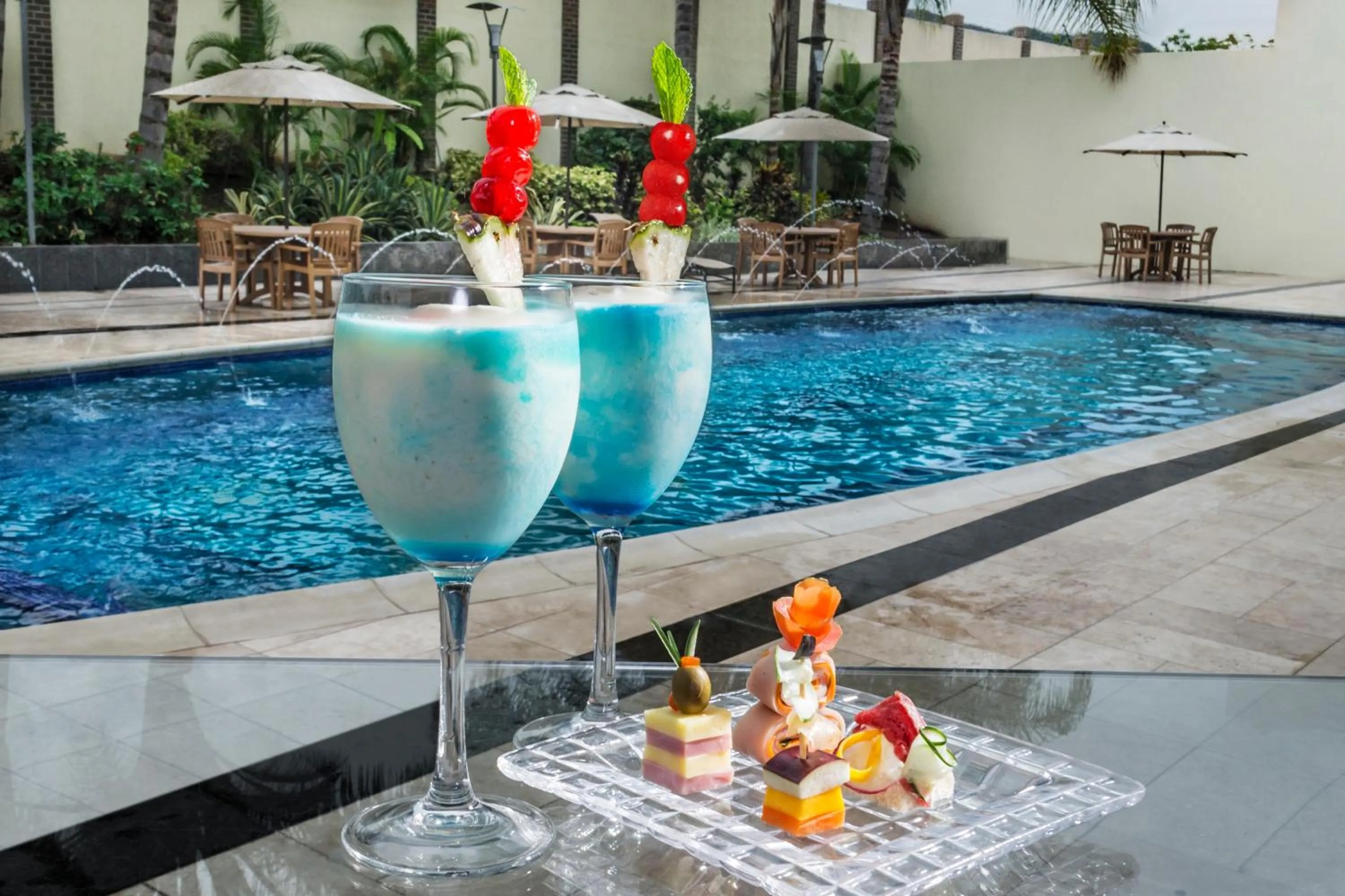 Food and drinks in Lidotel Valencia