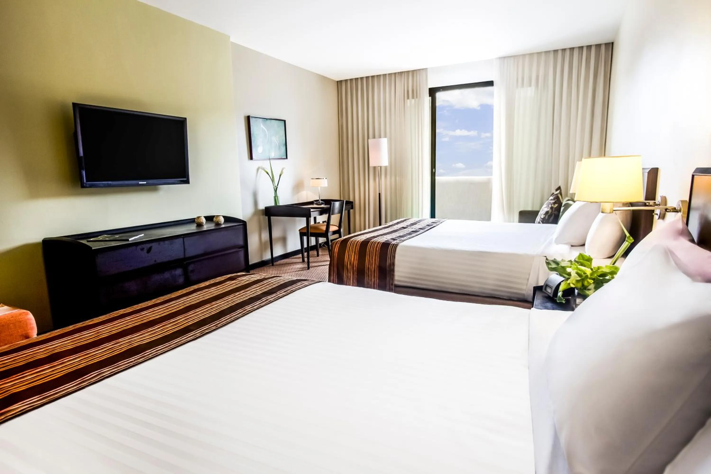 Bed in Lidotel Valencia