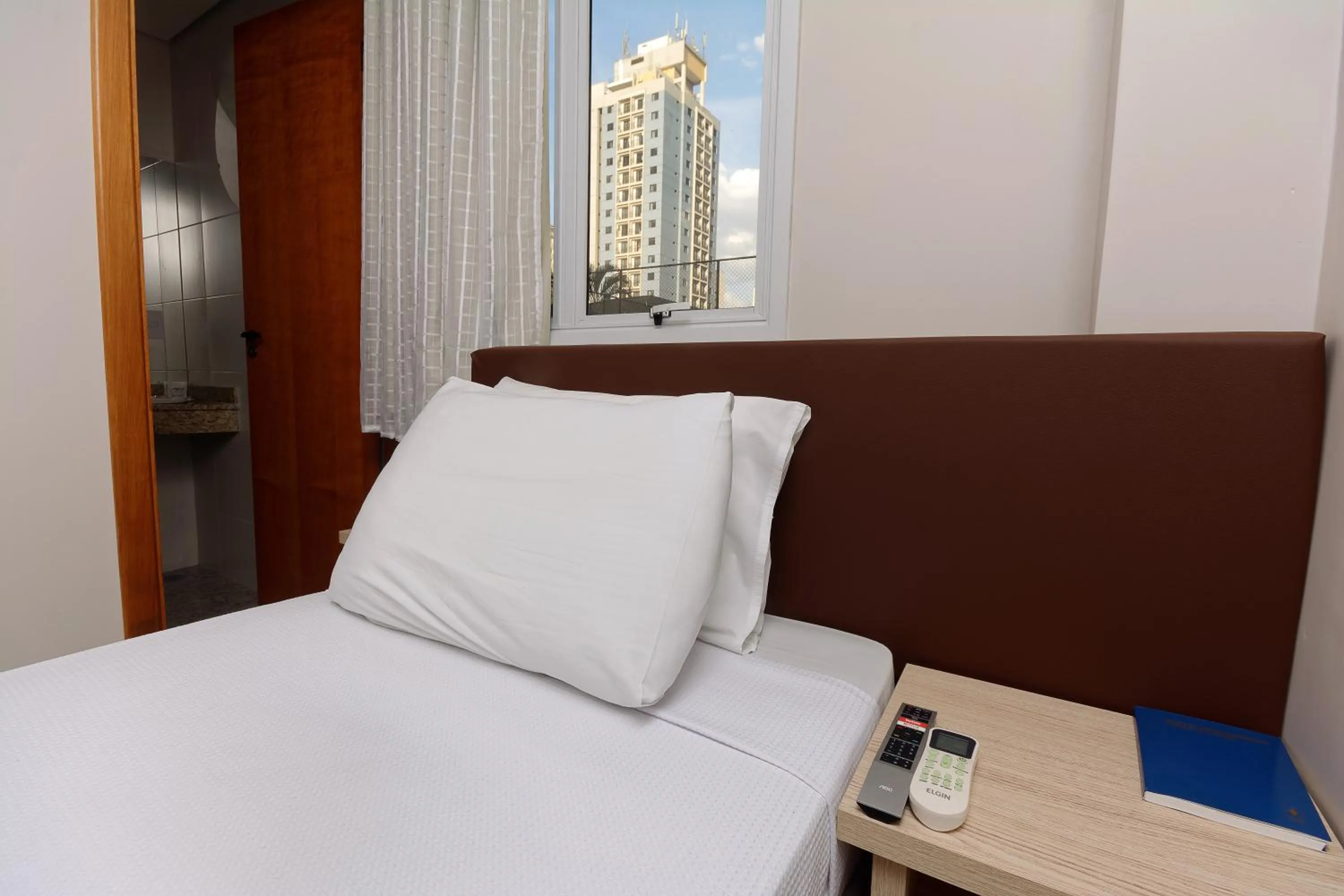 Bedroom, Bed in Fênix Hotel Moema