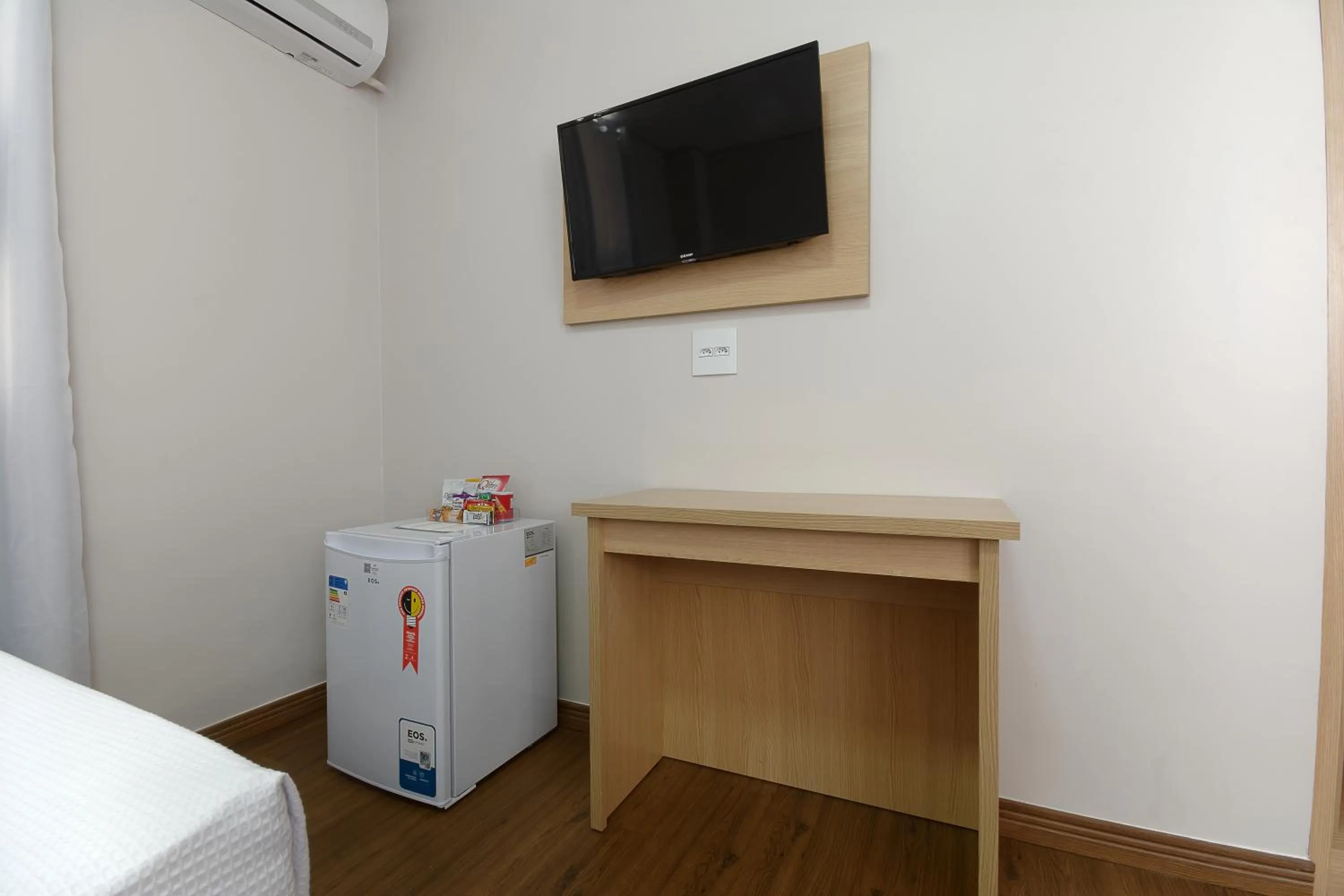 Bedroom, Bed in Fênix Hotel Moema