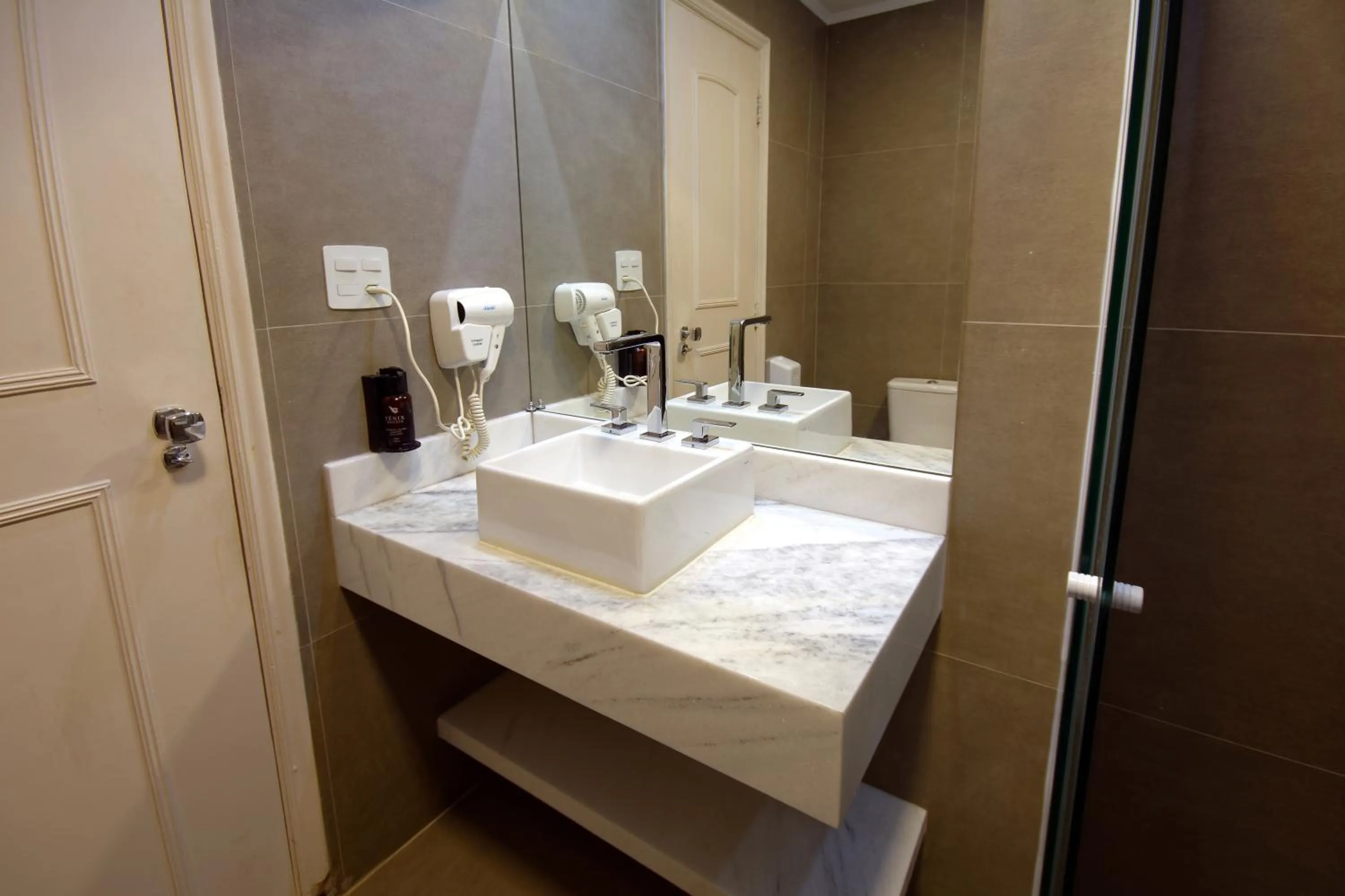 Bathroom in Fênix Hotel Moema