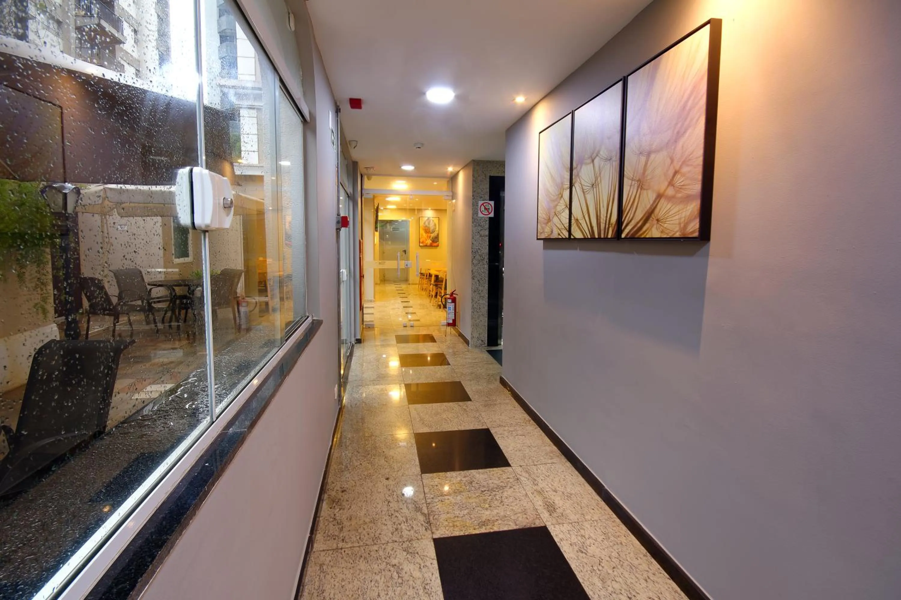 Lobby or reception in Fênix Hotel Moema