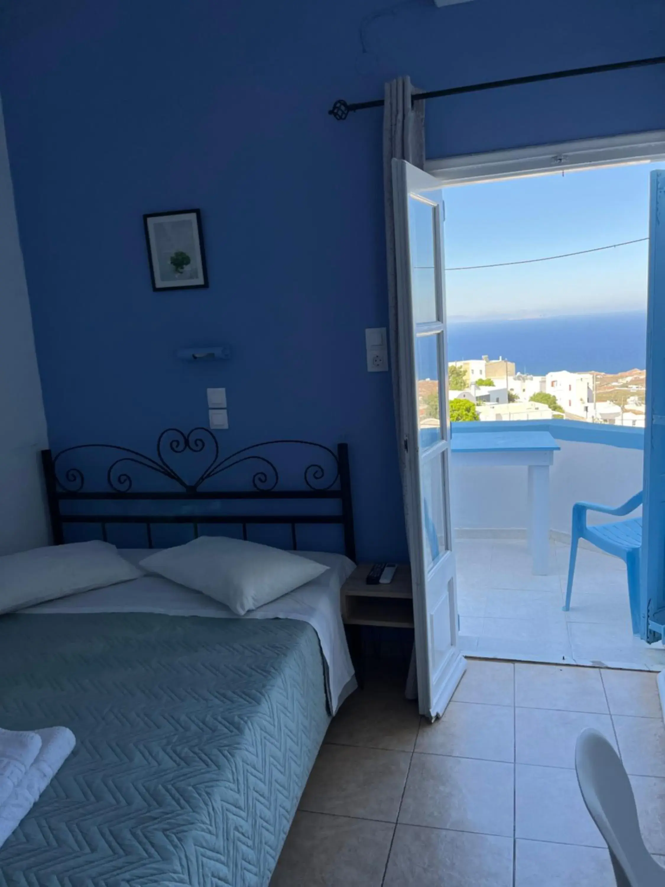 Double Room with Balcony and Sea View in Stella Nomikou Apartments Double Room with Balcony and Sea View in Stella Nomikou Apartments