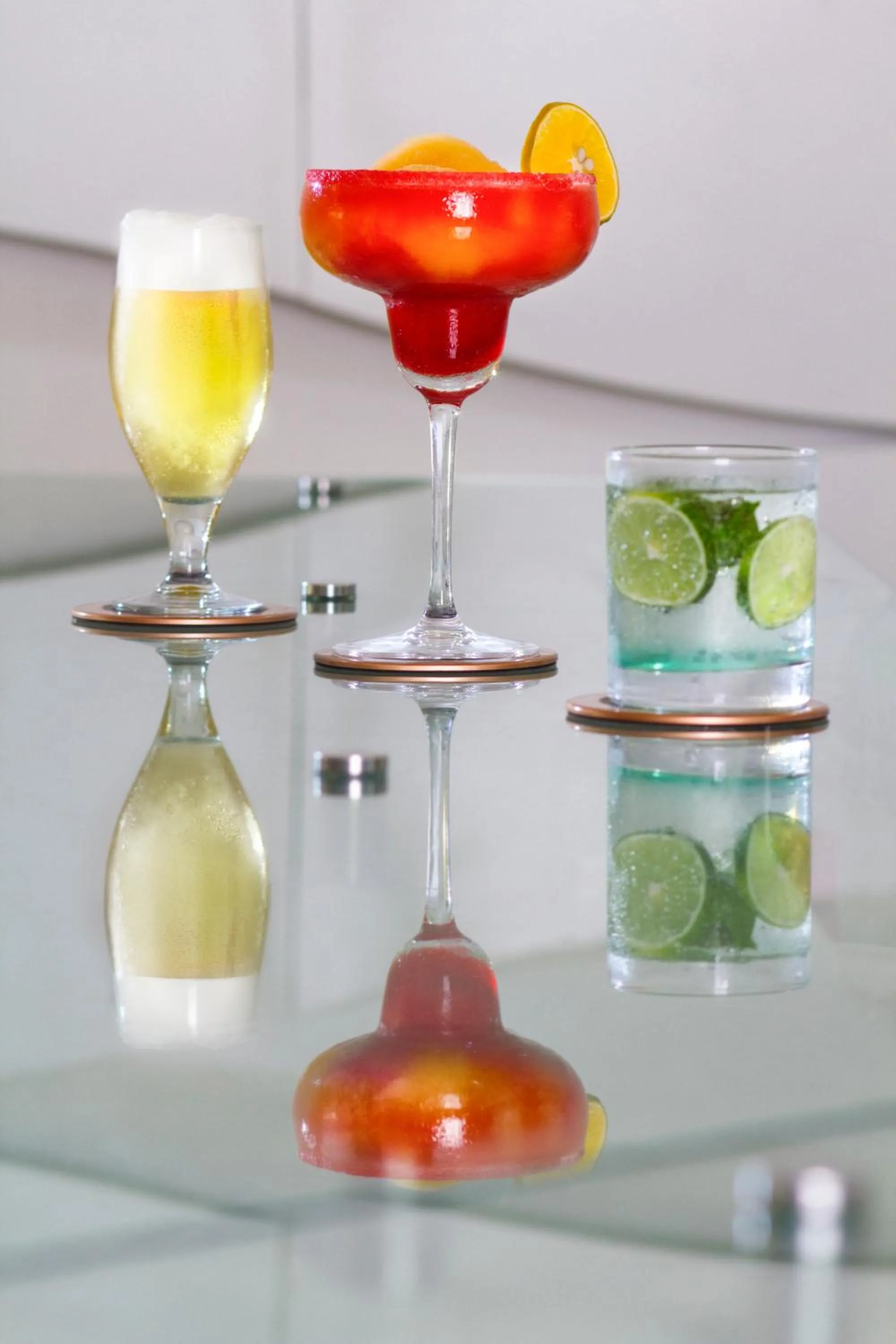 Lounge or bar in Agua Dorada Beach Hotel By Lidotel