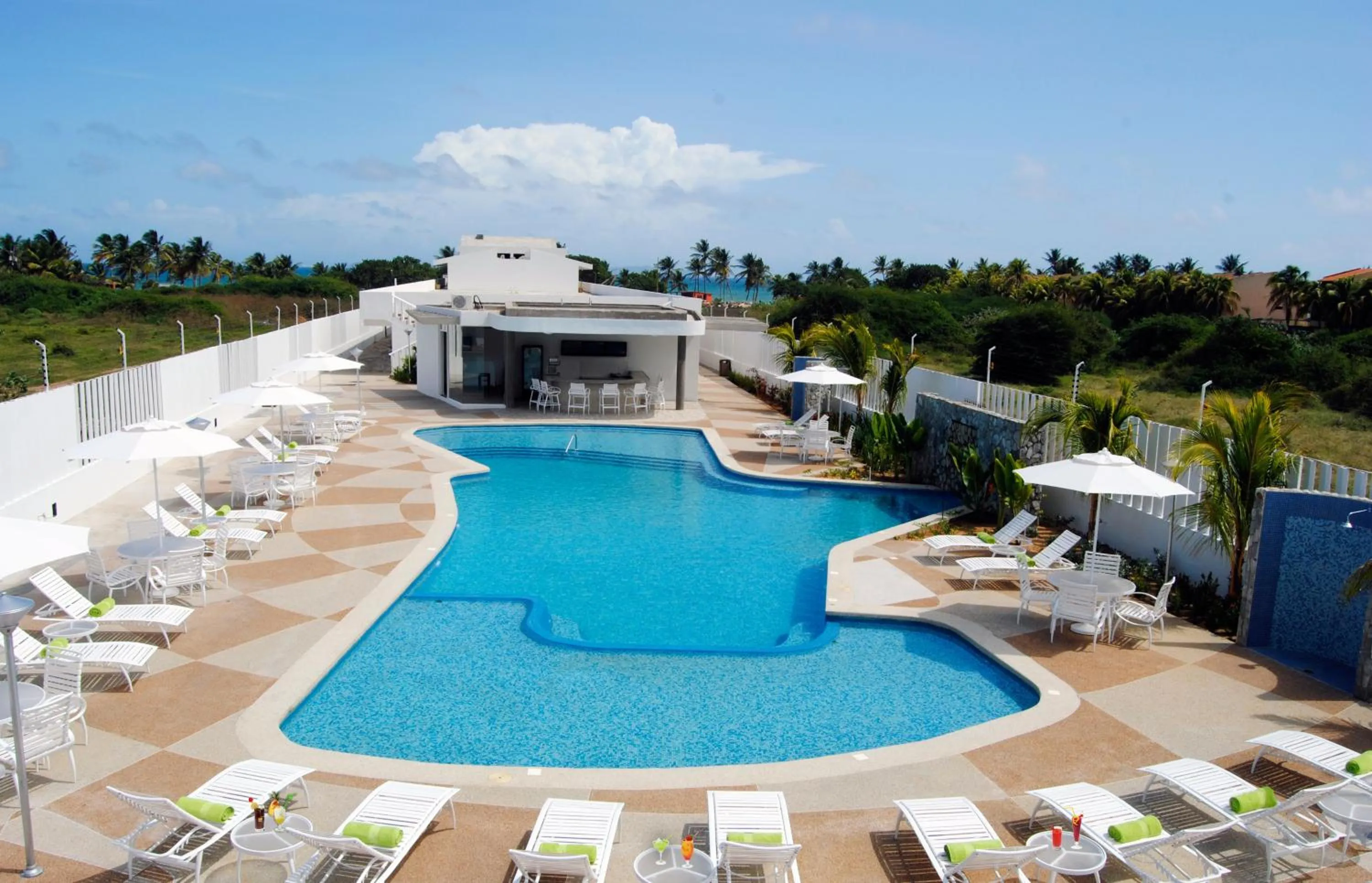 Day in Agua Dorada Beach Hotel By Lidotel