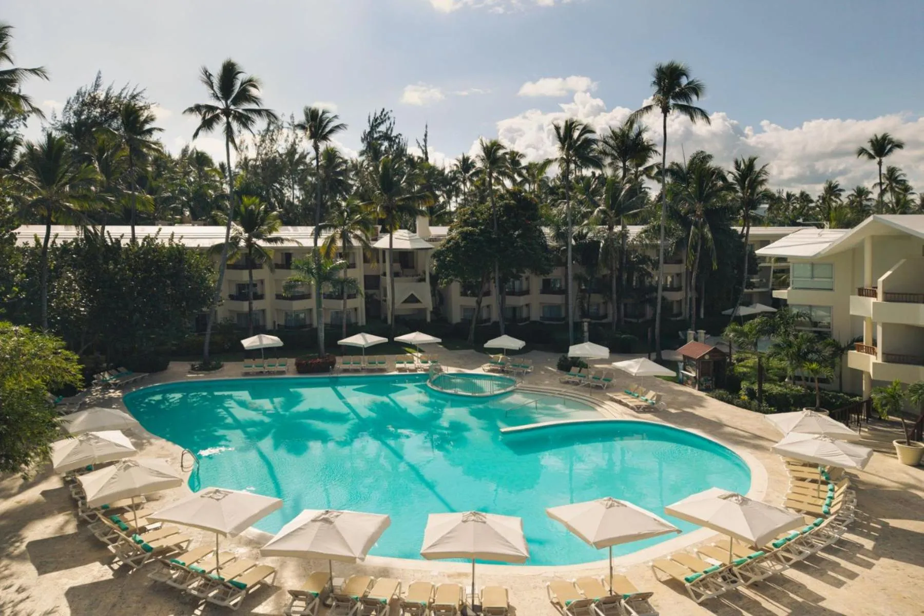 Swimming pool in Impressive Punta Cana - All Inclusive