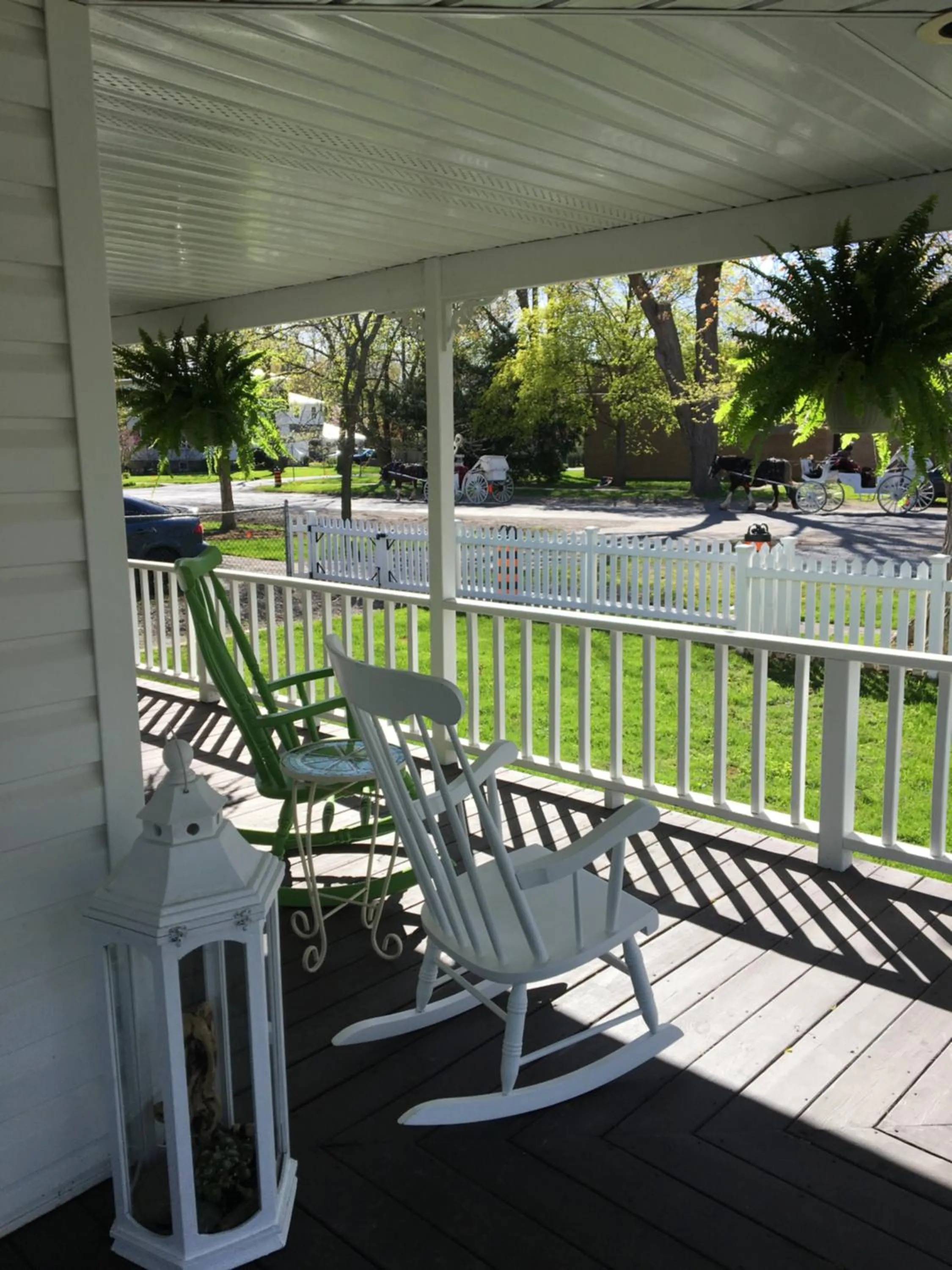 Breakfast in Finlay House Bed and Breakfast Niagara - on - the - Lake