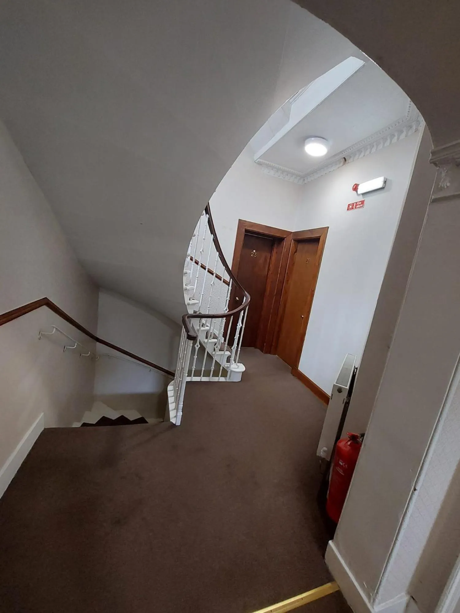 Edinburgh House Hotel