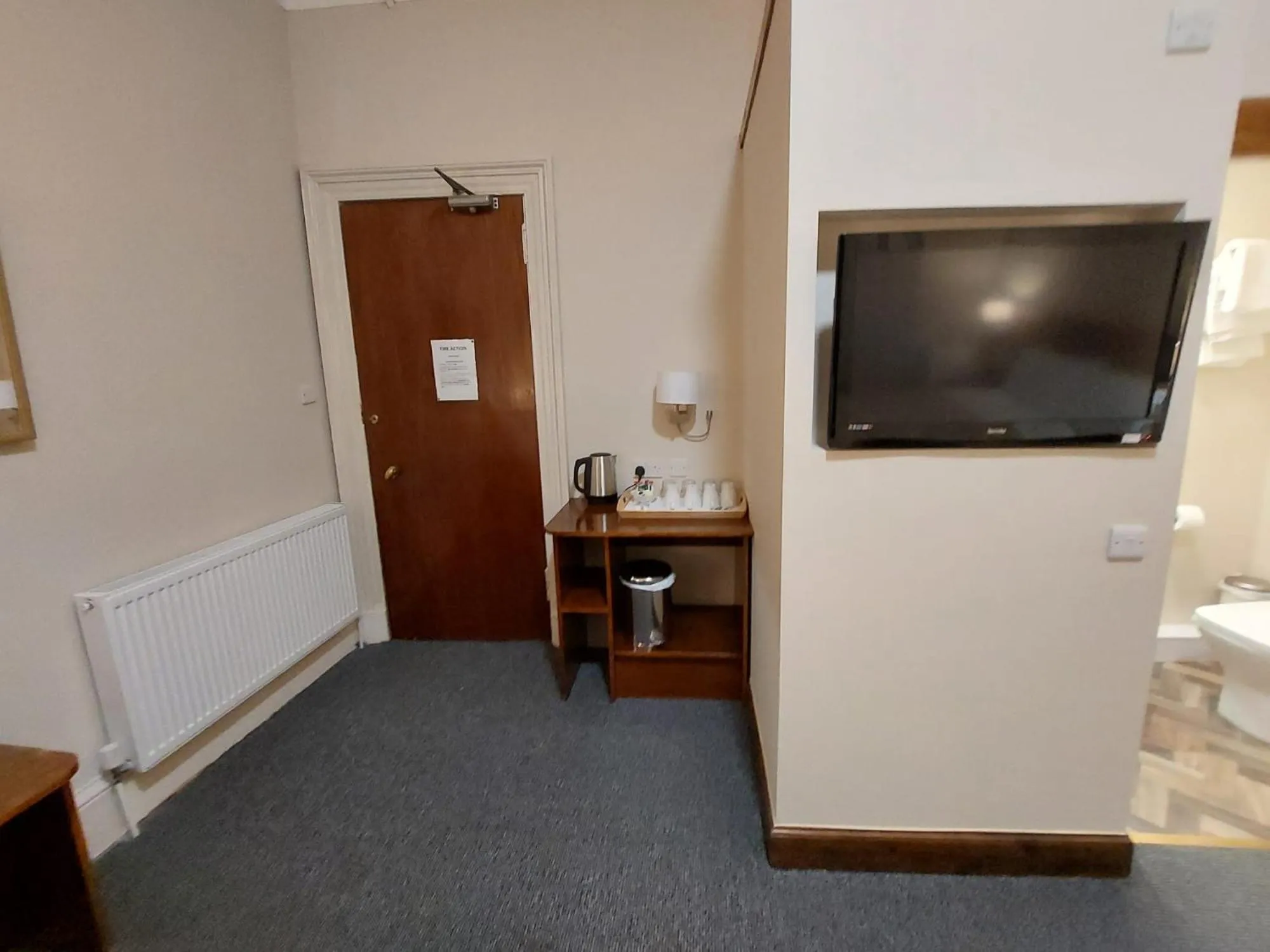 Edinburgh House Hotel