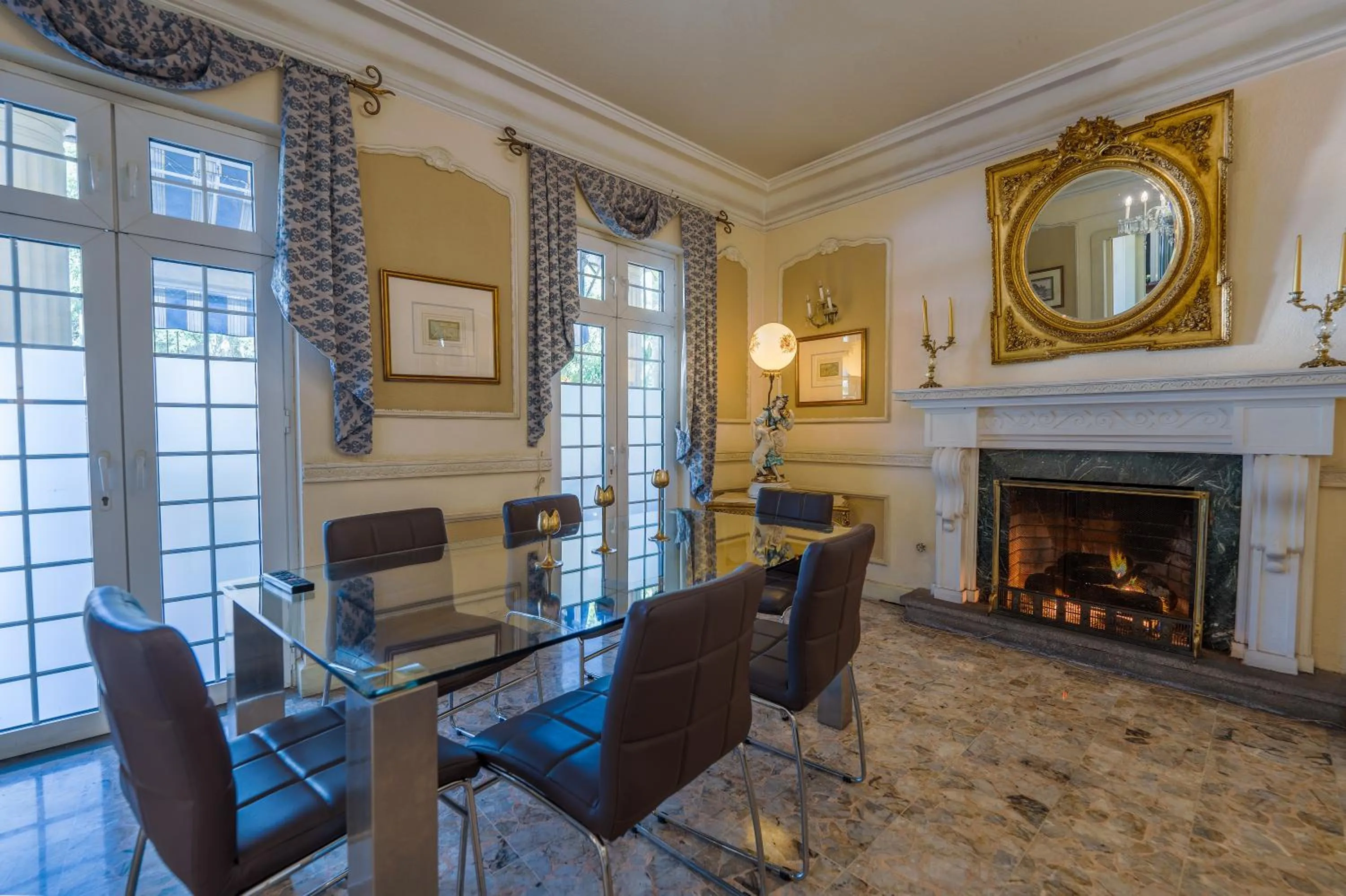 Business facilities in Hotel San Carlos