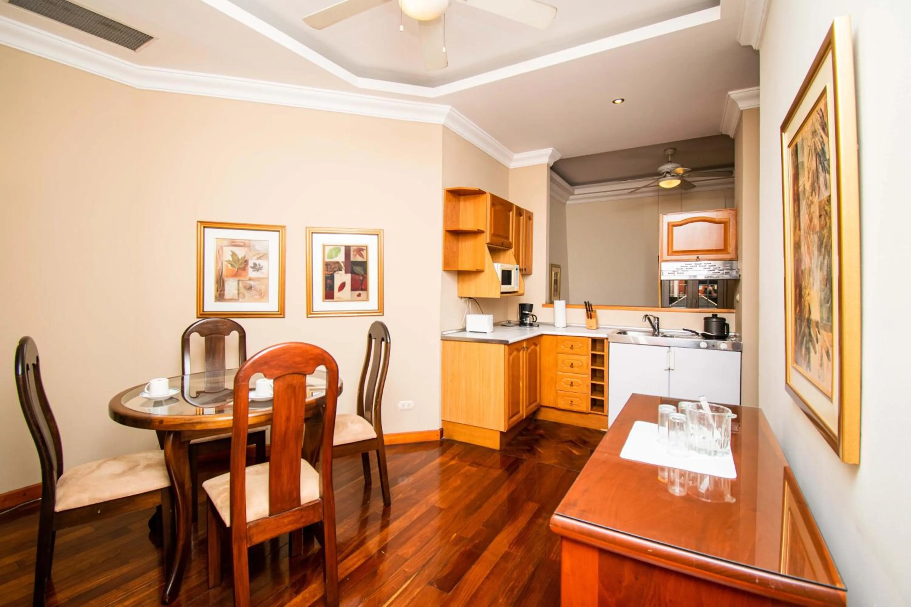 Kitchen or kitchenette in Hotel San Carlos