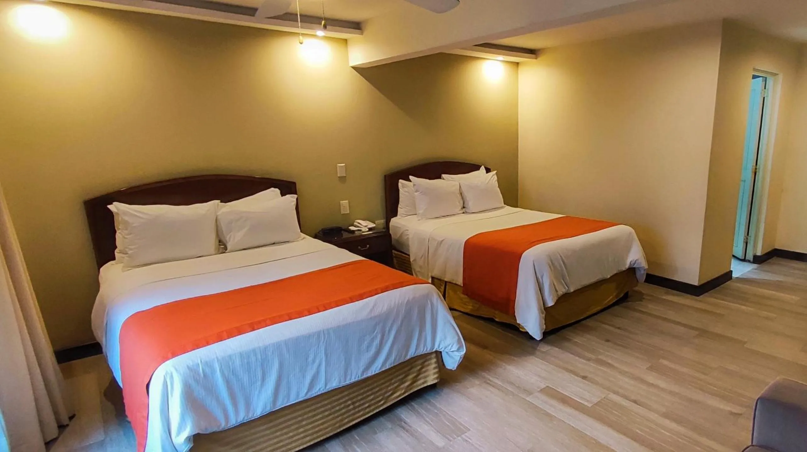 Bed in Hotel San Carlos