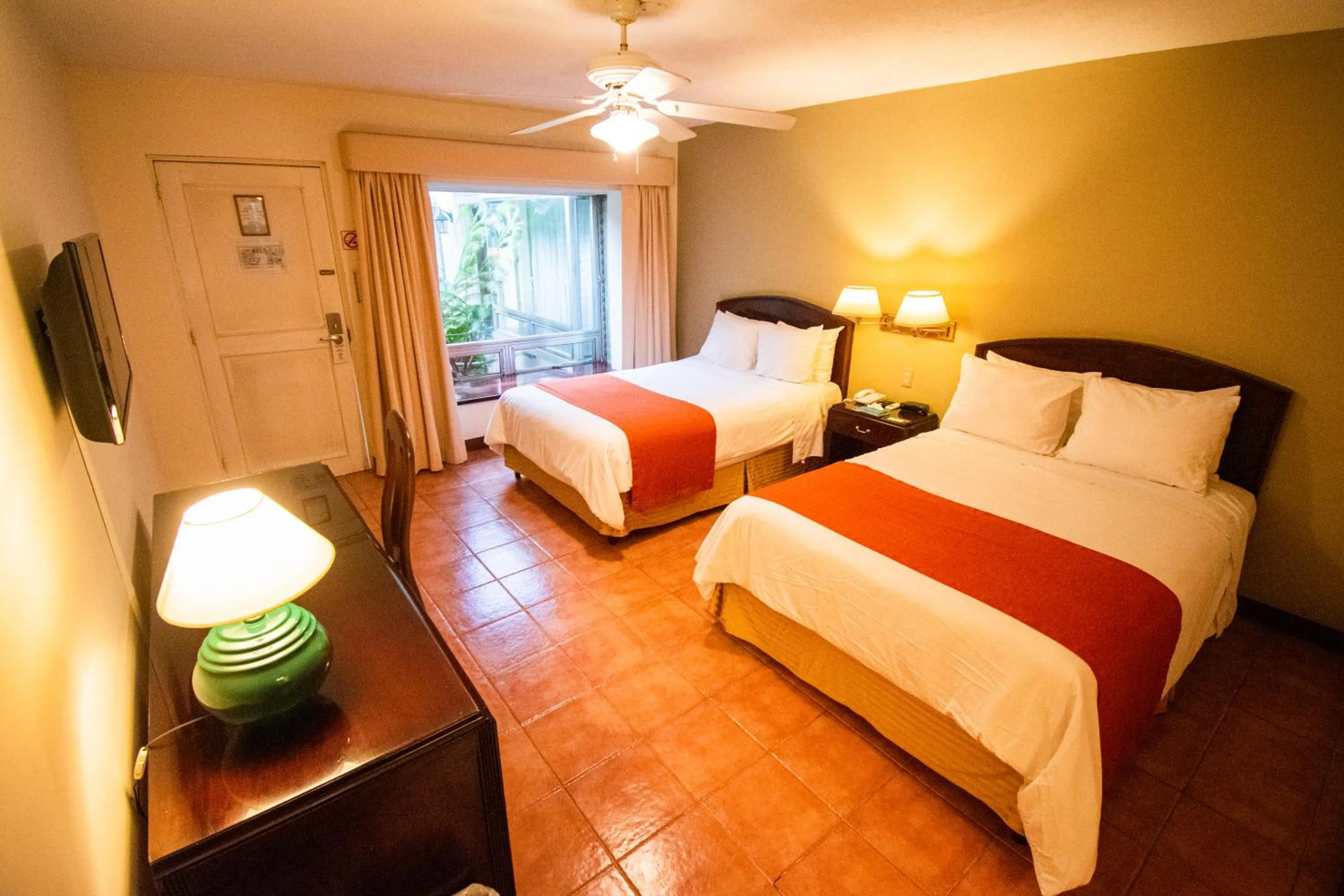 Photo of the whole room, Bed in Hotel San Carlos