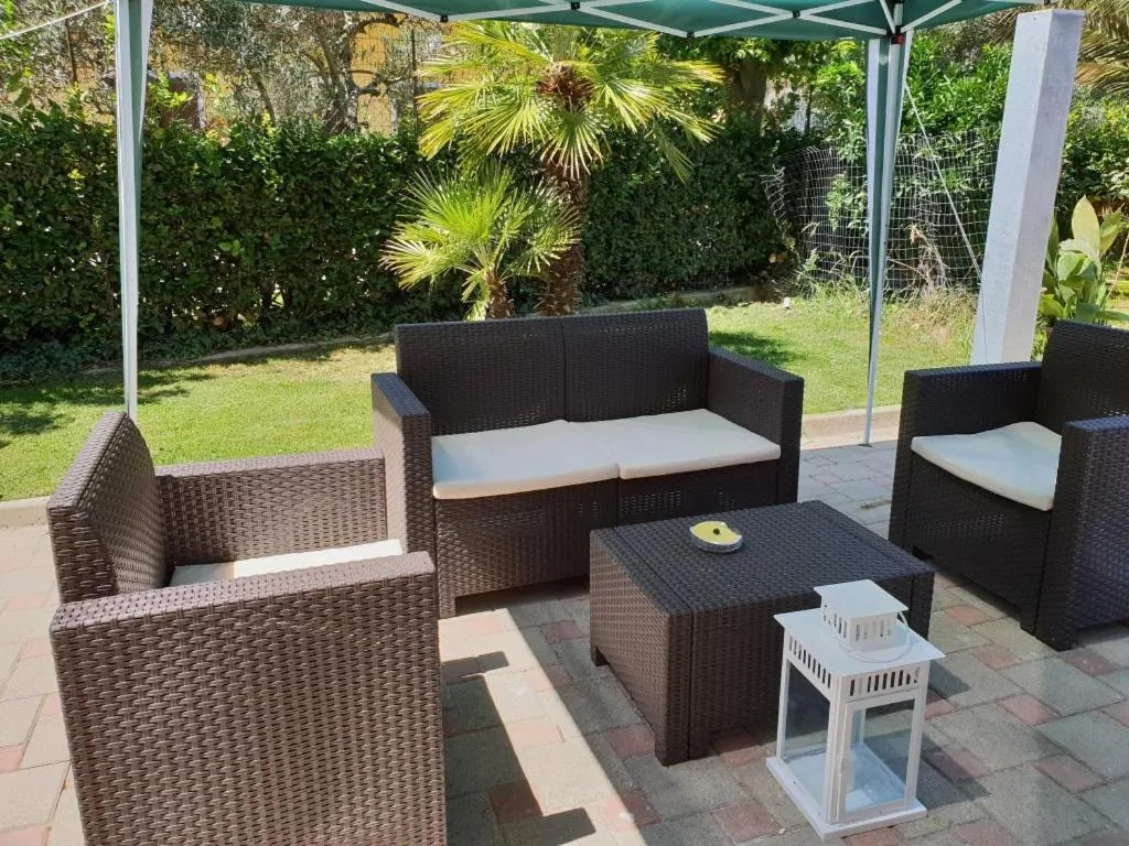 Garden in MONOLOCALI B&B Santa Maria Apparente