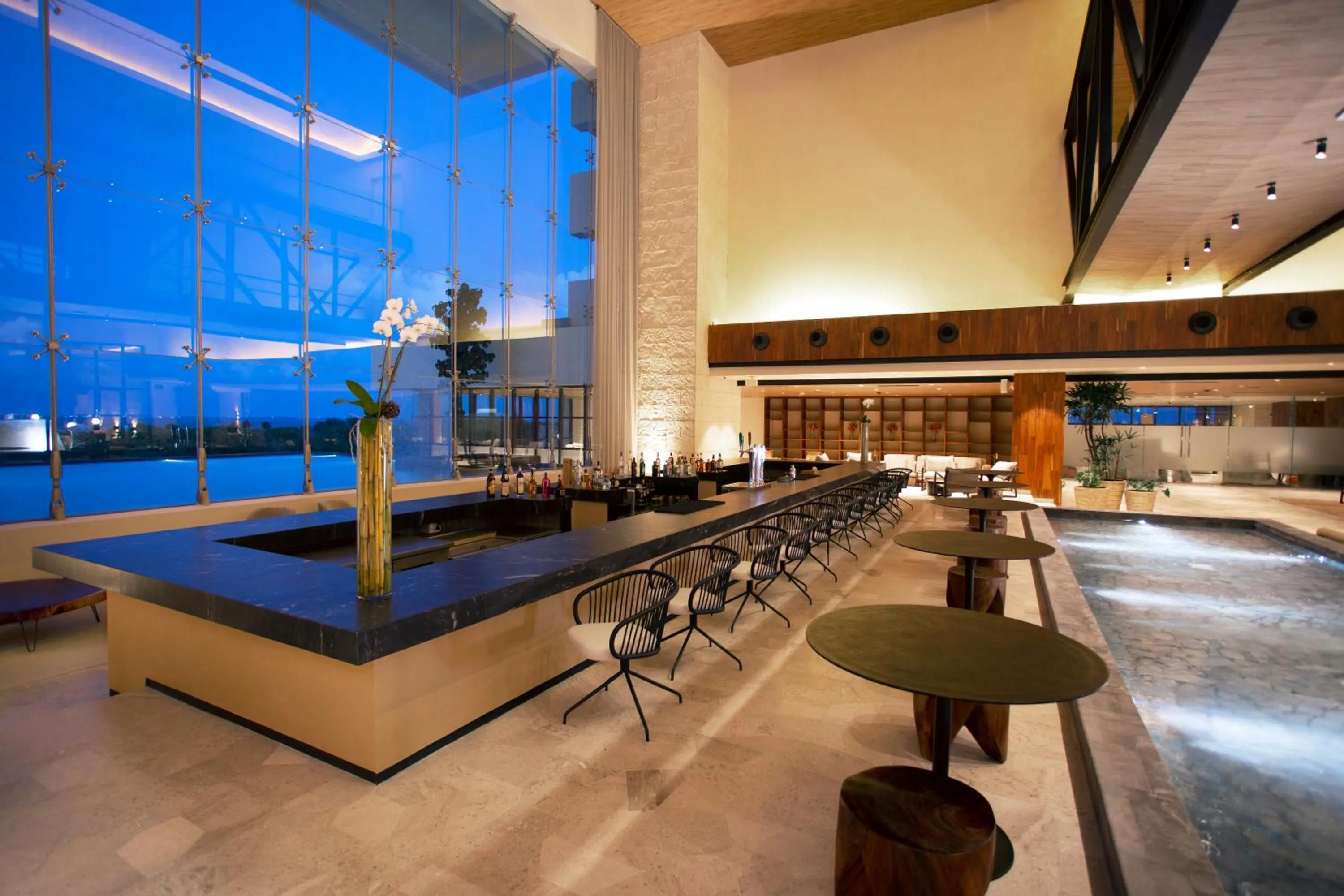 Lounge or bar in Atelier Playa Mujeres- Adults Only - All Inclusive Resort