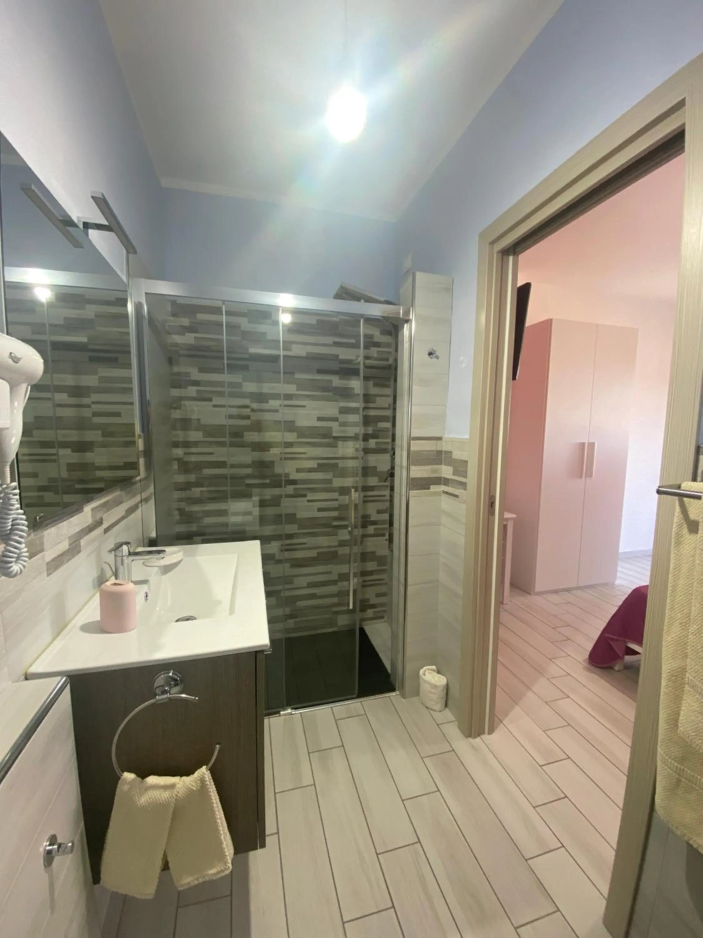 Shower in Albizia, casevacanza