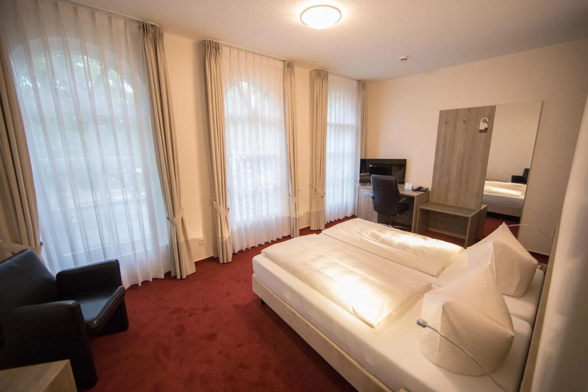 Photo of the whole room, Bed in Altes Landhaus