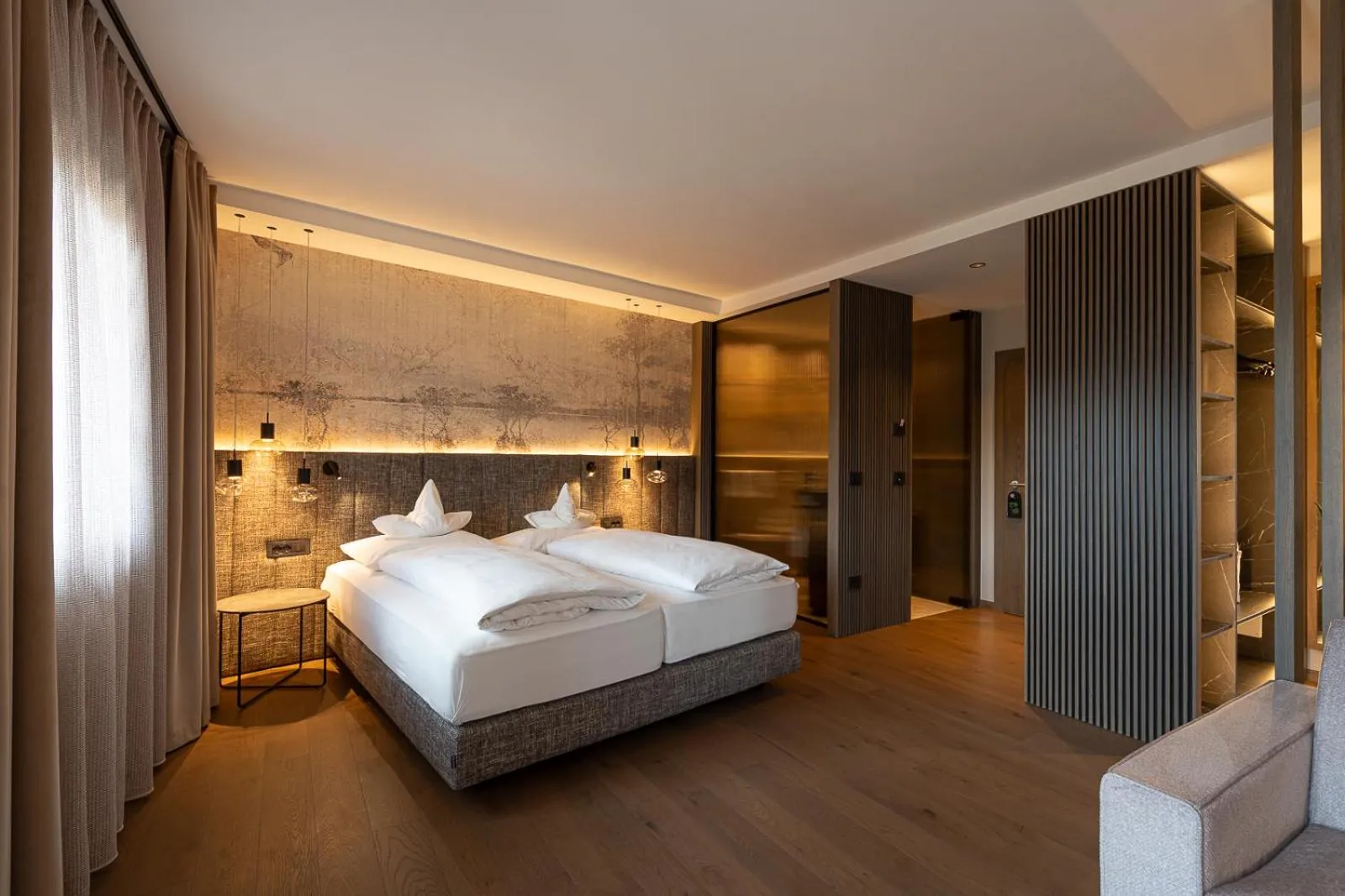 Photo of the whole room in Hotel Zum Mohren