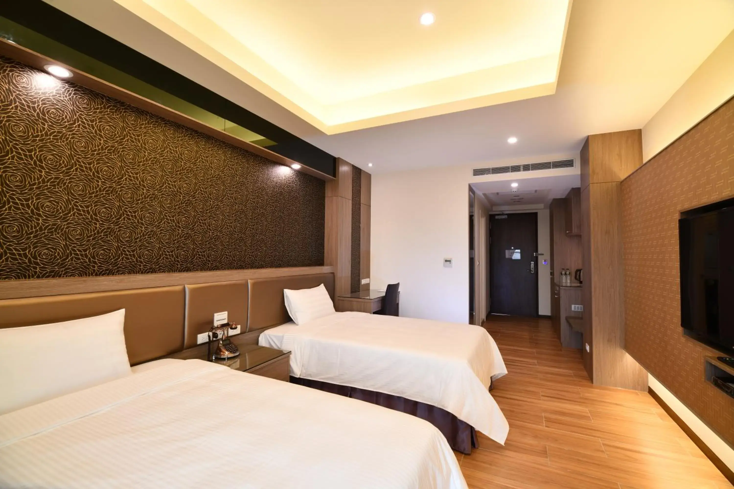 Budget Double or Twin Room in Chuan Cheng Castle Budget Double or Twin Room in Chuan Cheng Castle