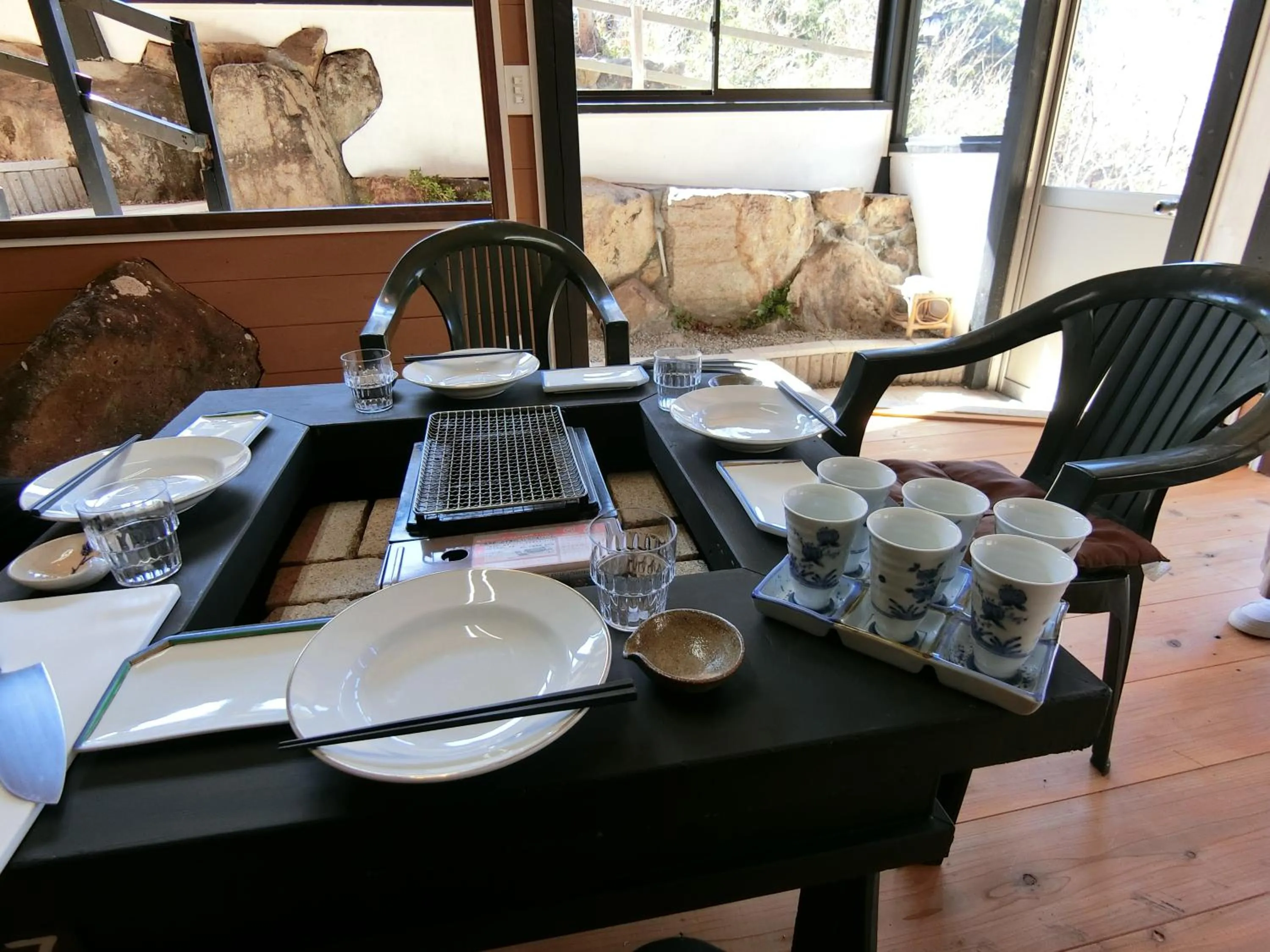 Restaurant/places to eat in Shirahama Meiji Villa