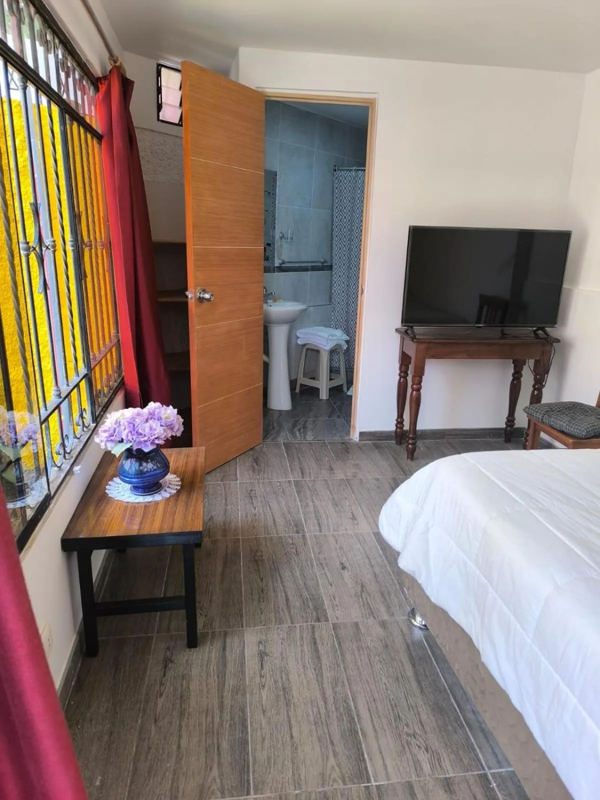 TV and multimedia, Bed in Schatzi Lodge