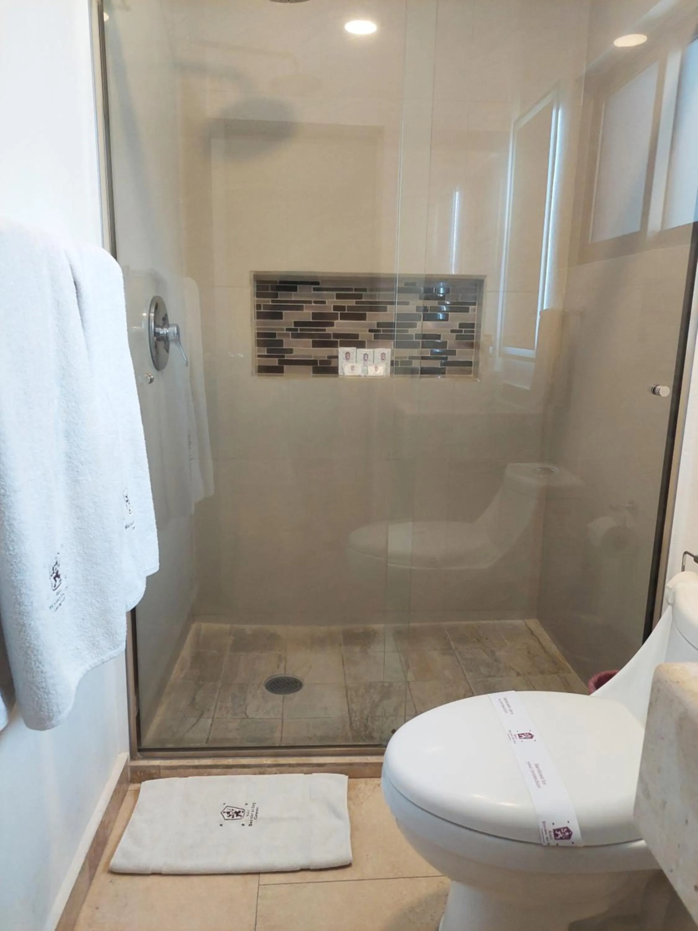 Bathroom in Hotel Parador del Rey