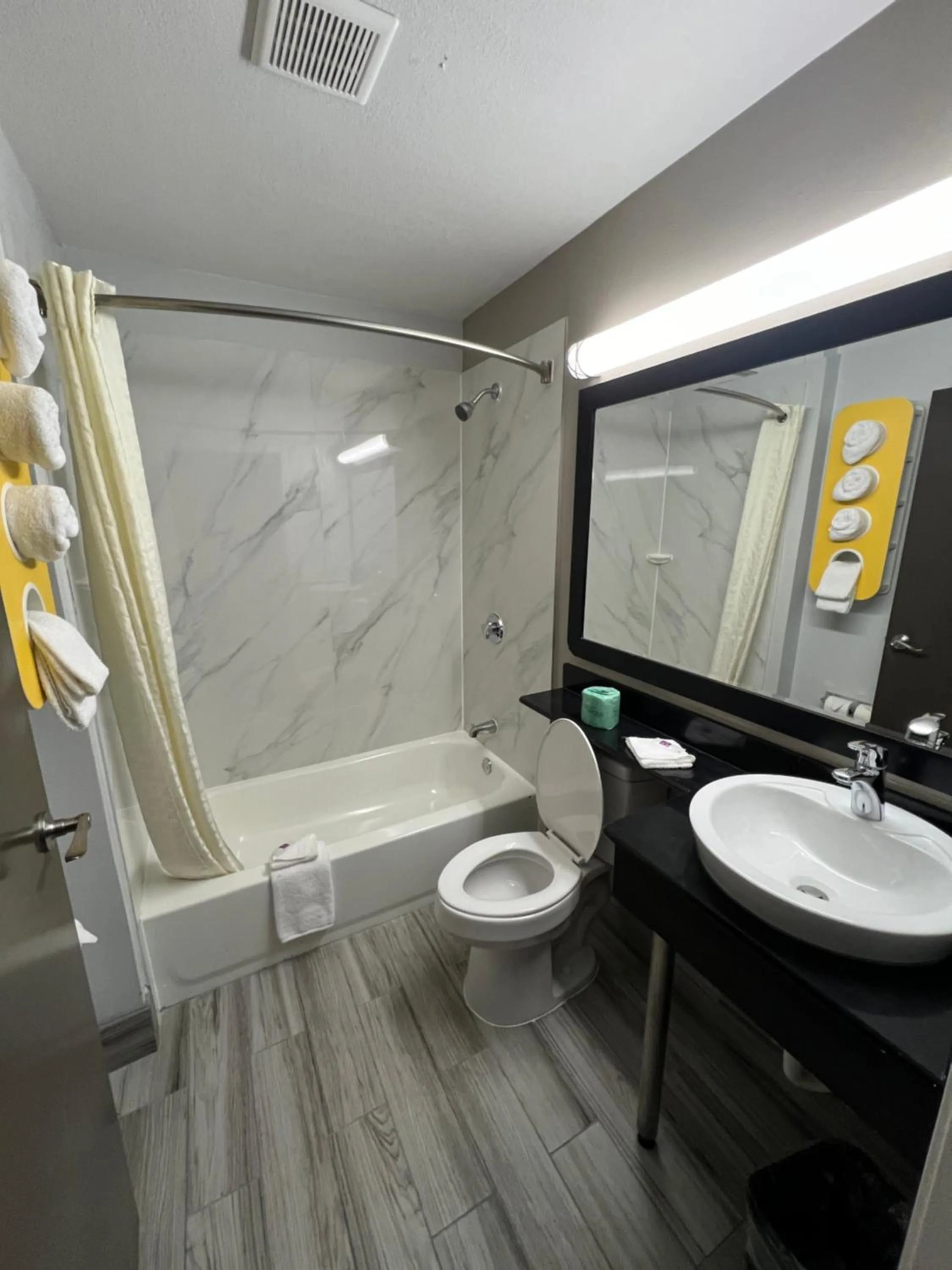 Motel 6-Simpsonville, SC - Greenville