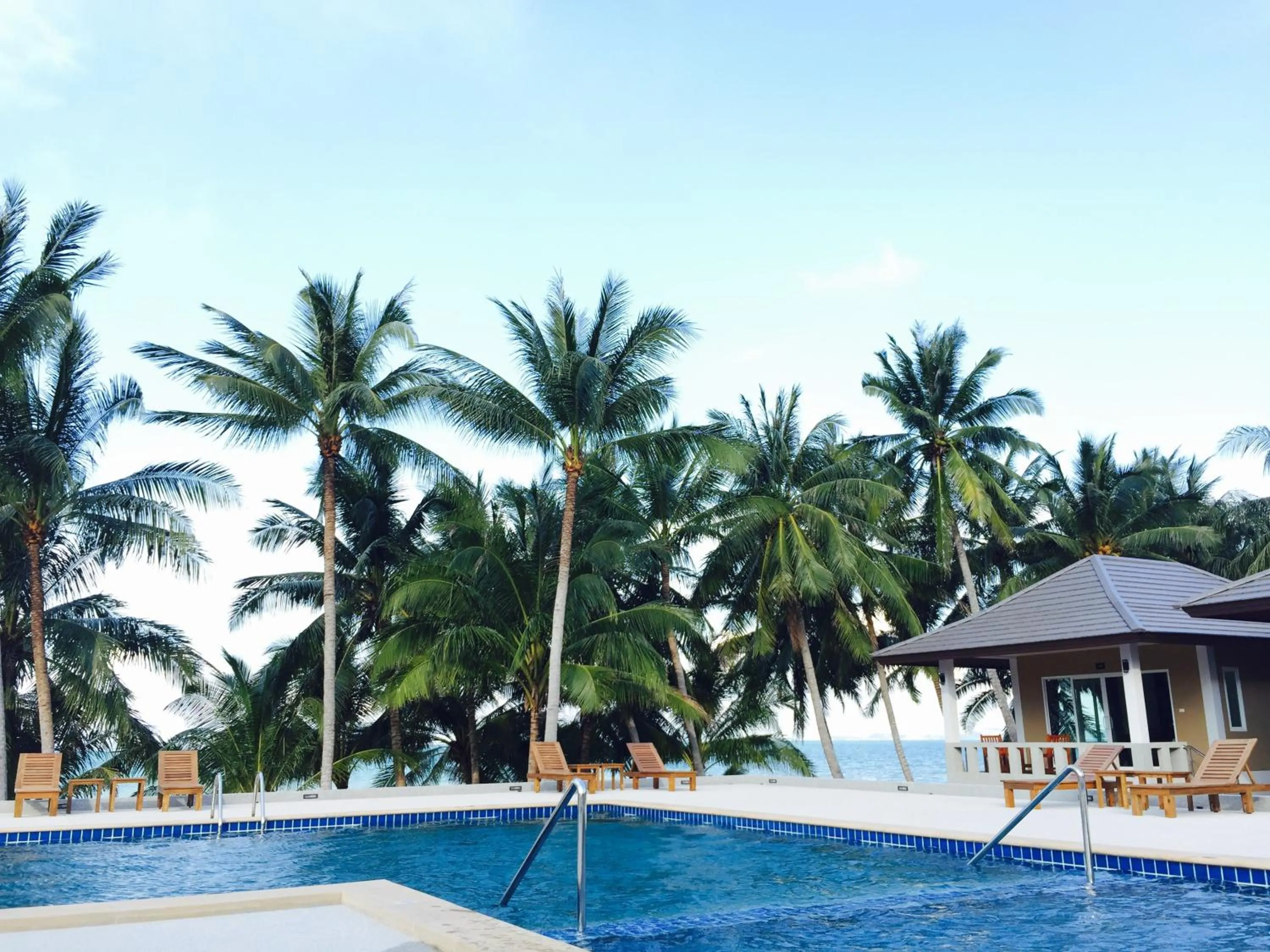 Swimming pool in Shangrilah Bungalow