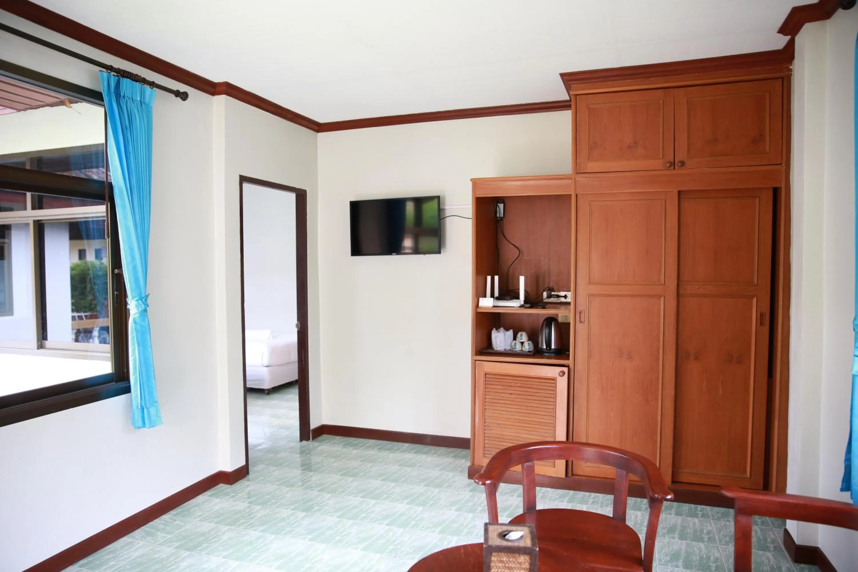 TV and multimedia in Shangrilah Bungalow