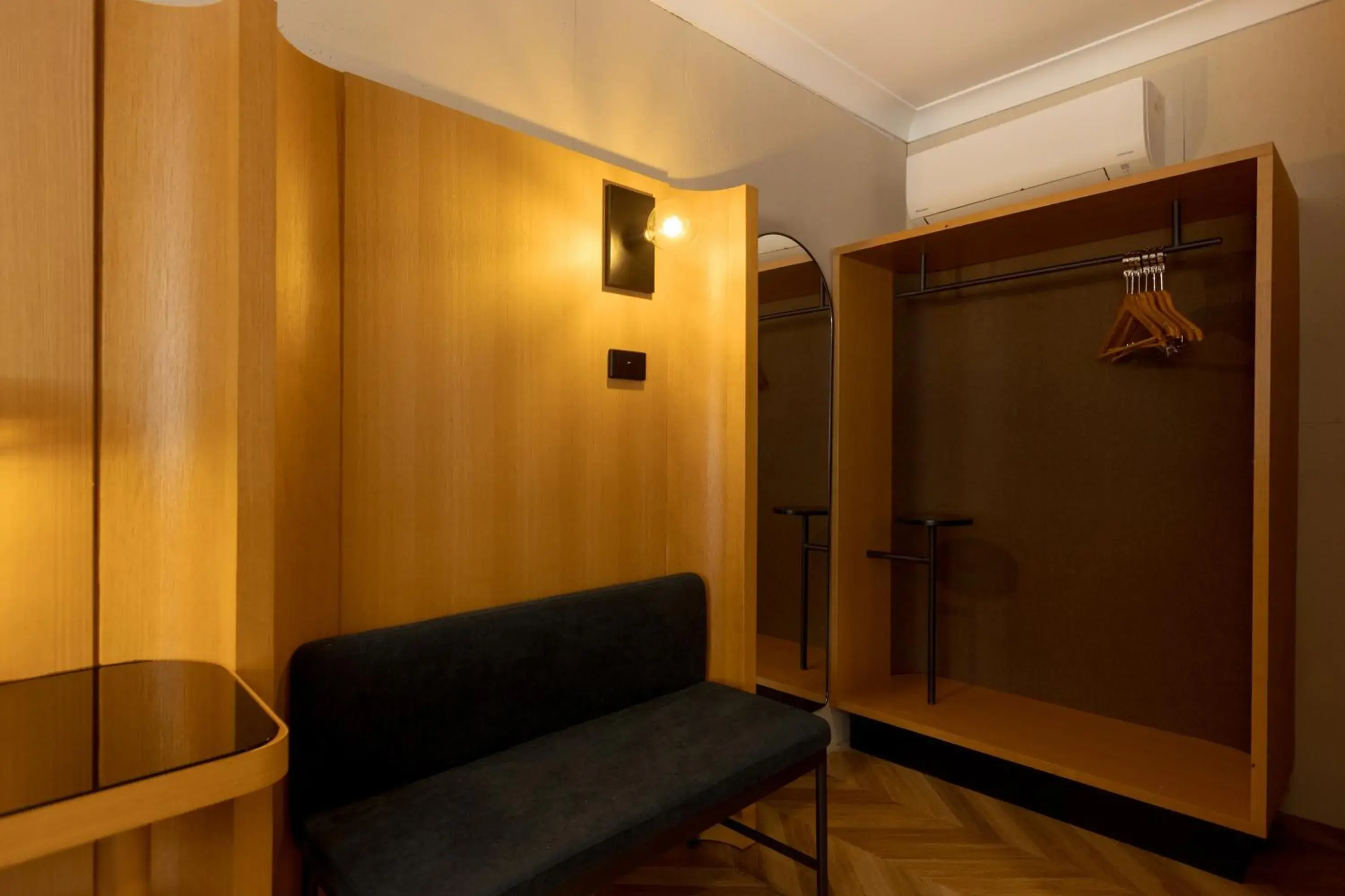 Two-Bedroom Deluxe Apartment in Mu S Boutique Motel "Matthew Flinders" Two-Bedroom Deluxe Apartment in Mu S Boutique Motel "Matthew Flinders"