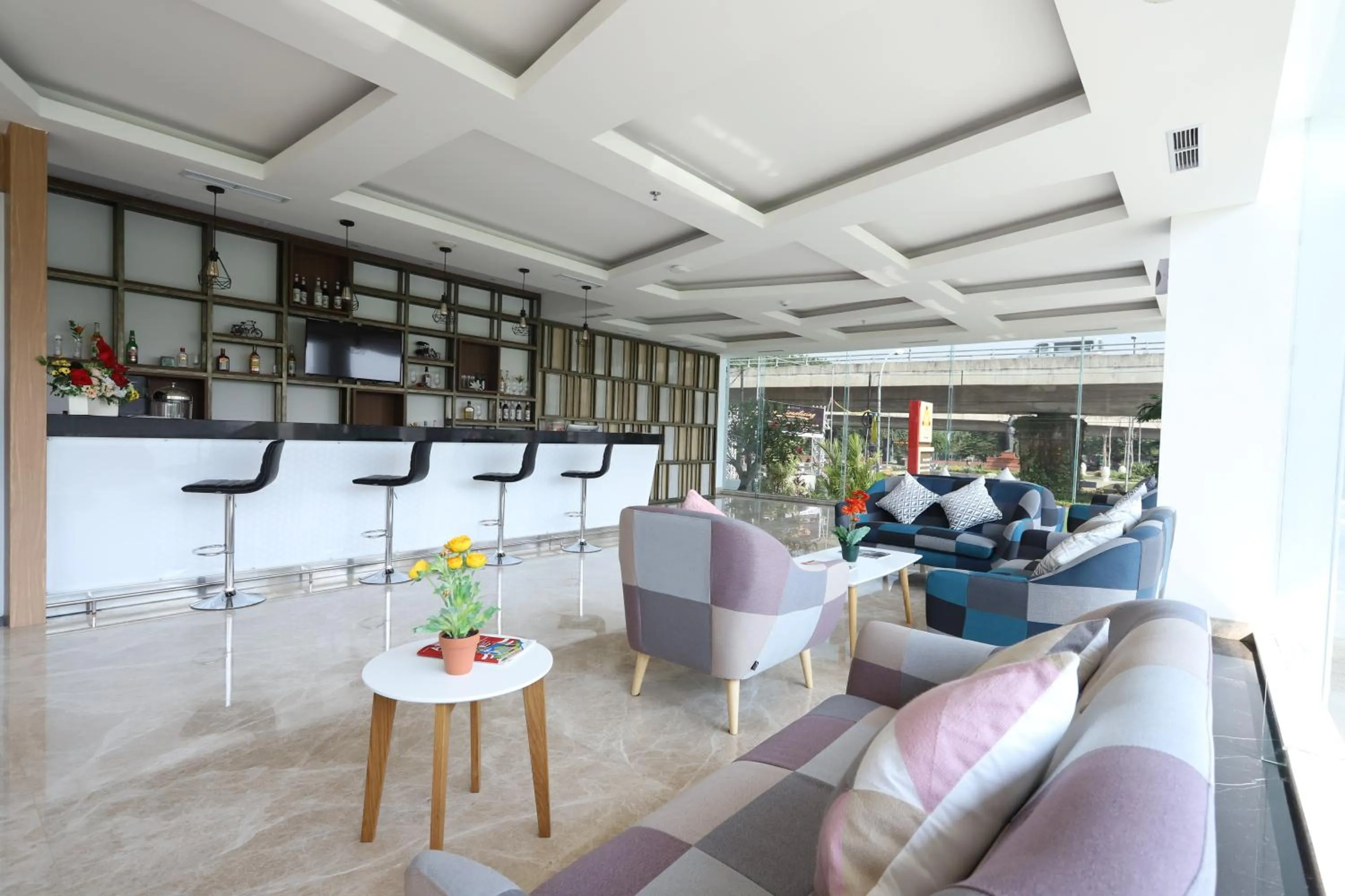 Lobby or reception in The Azana Hotel Airport Semarang