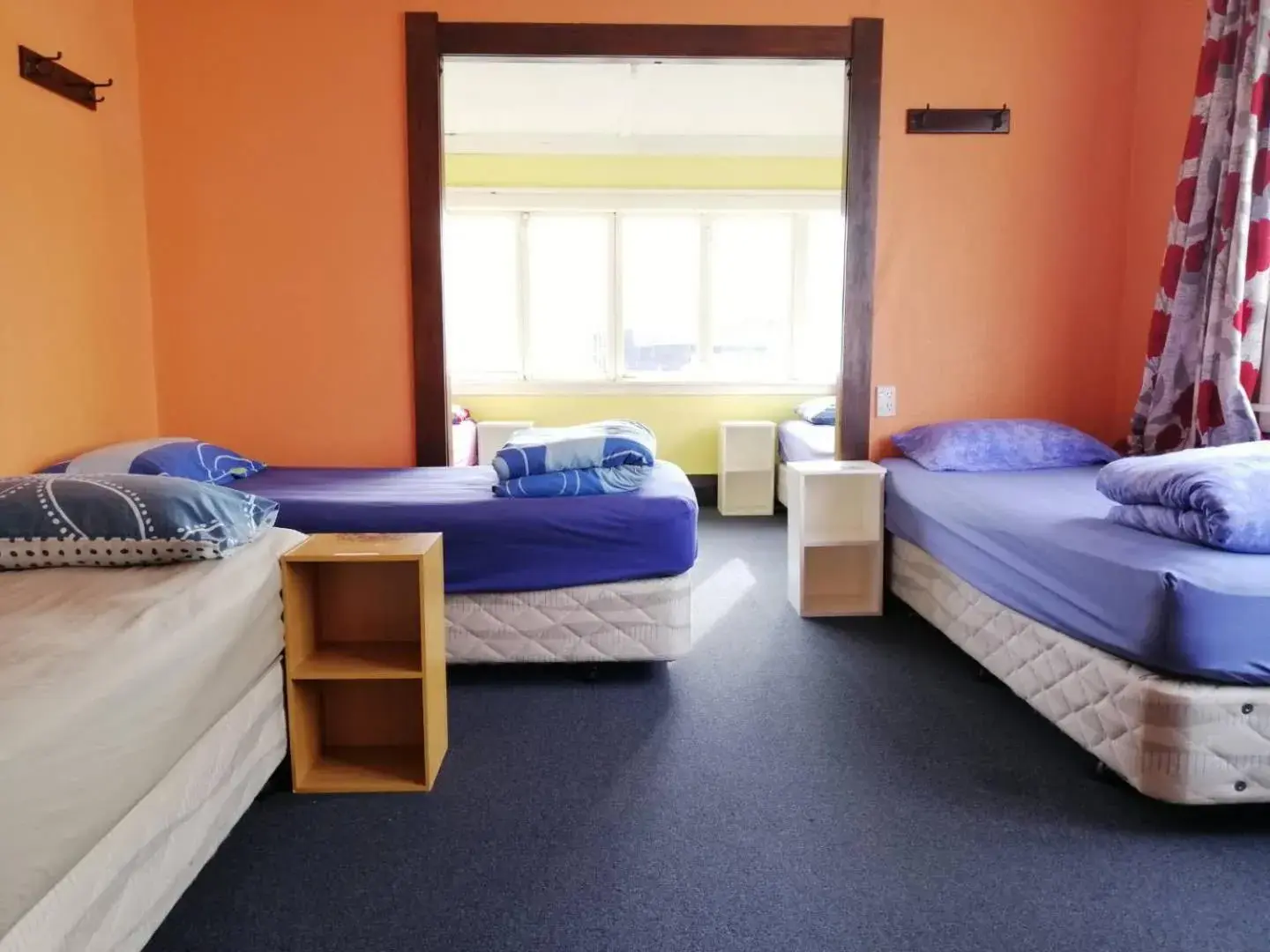 Bed in 6-Bed Female Dormitory Room (price per bed) in Rotorua Central Backpackers Bed in 6-Bed Female Dormitory Room (price per bed) in Rotorua Central Backpackers