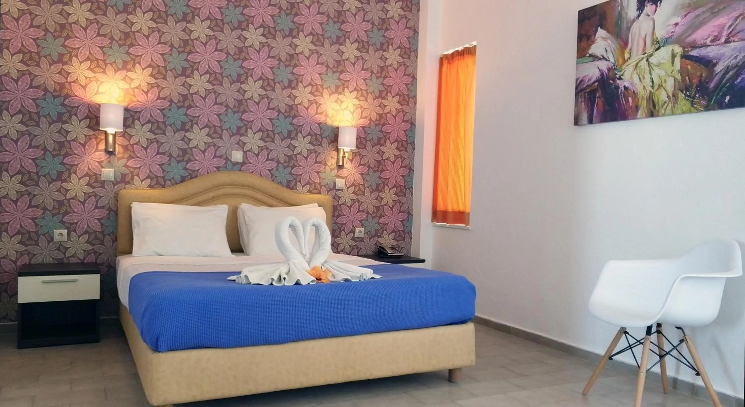 Day, Bed in Palladion