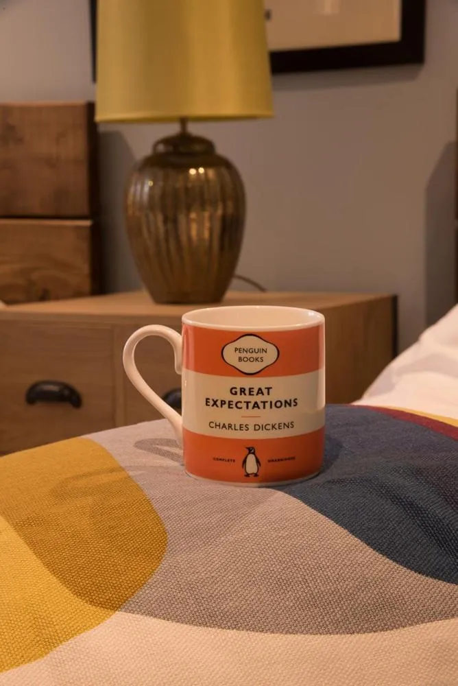 Bed in Havisham House